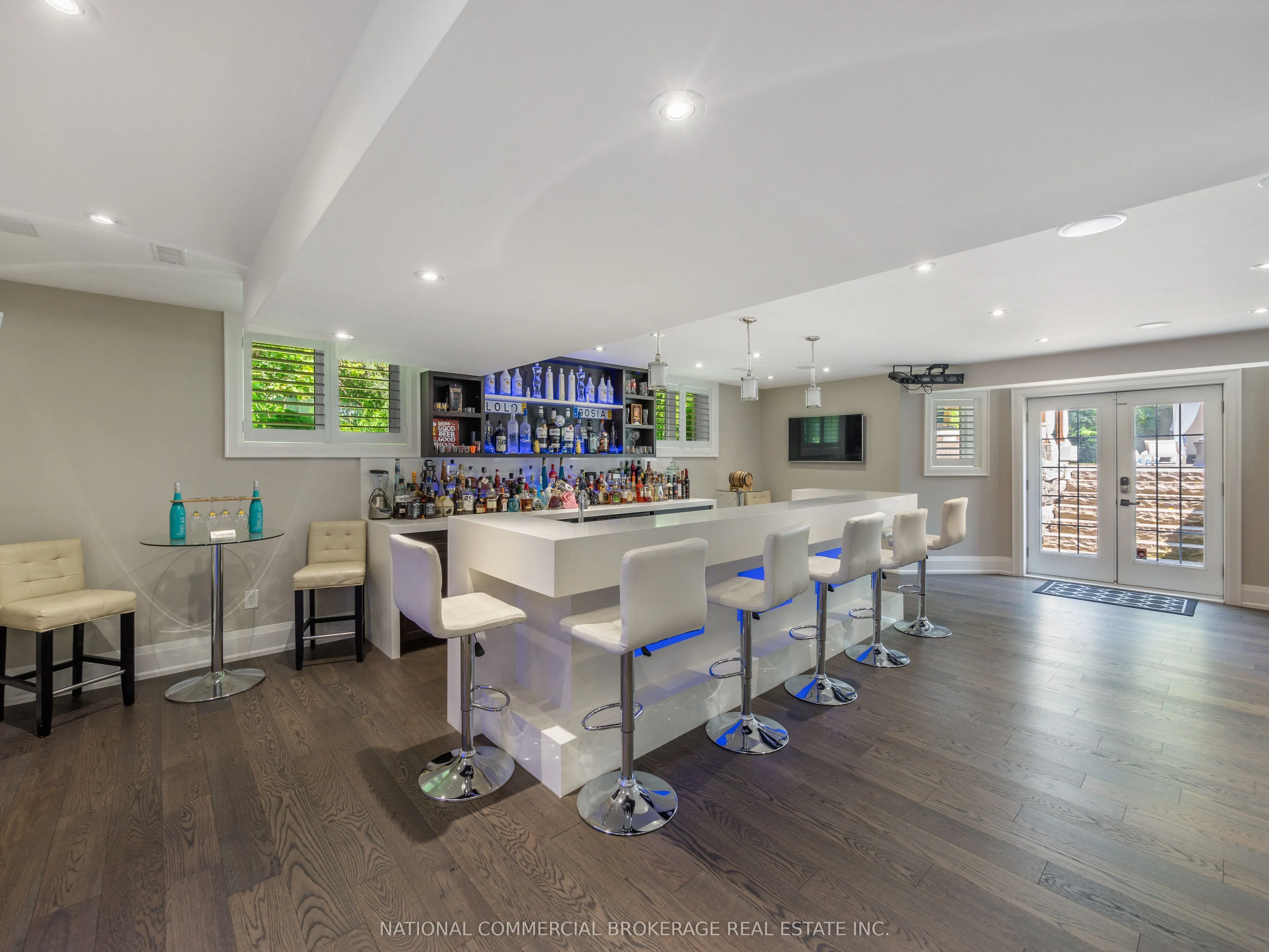 10088 Old Pine Crest Road