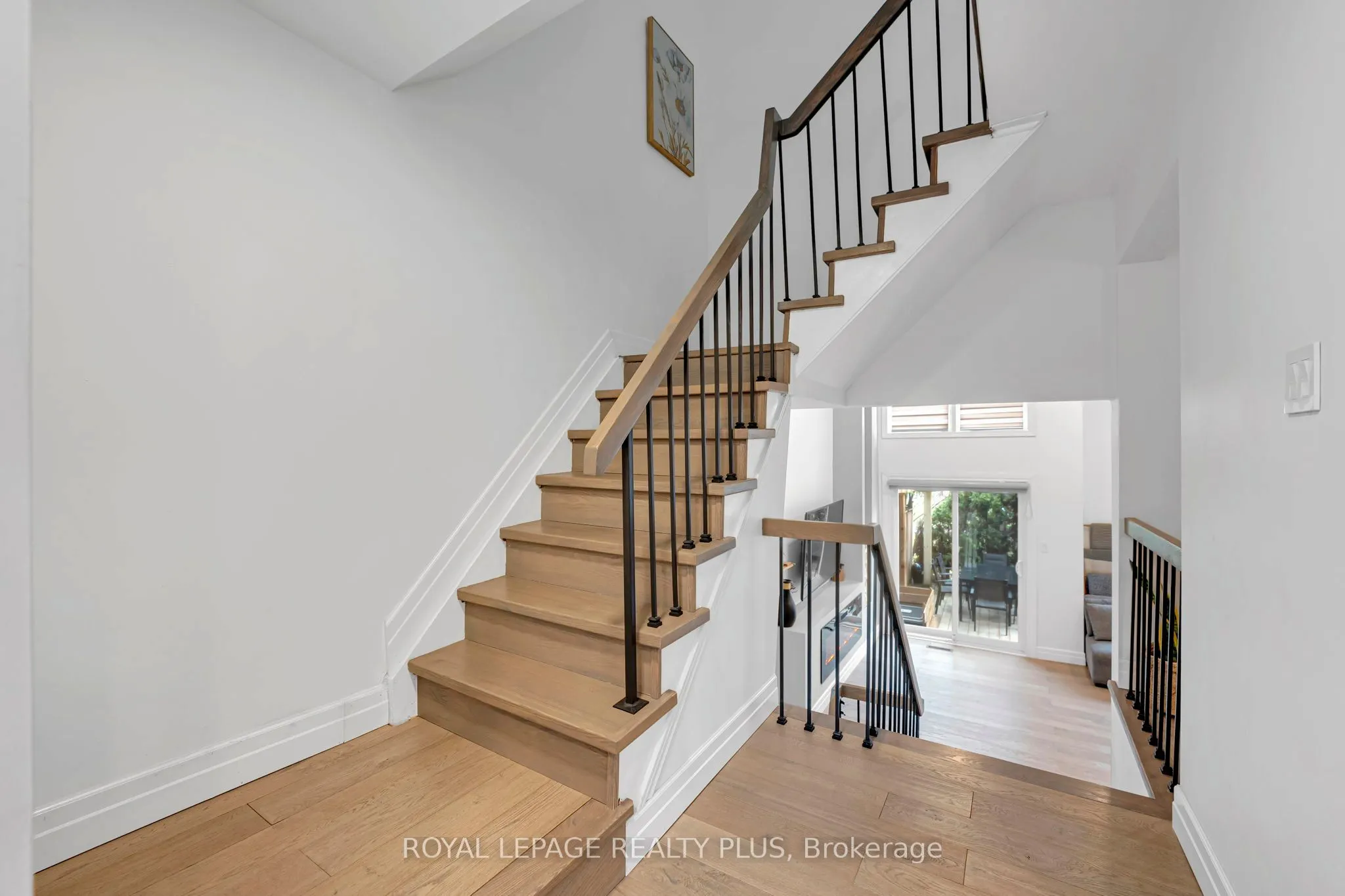 1755 Rathburn Road E #20