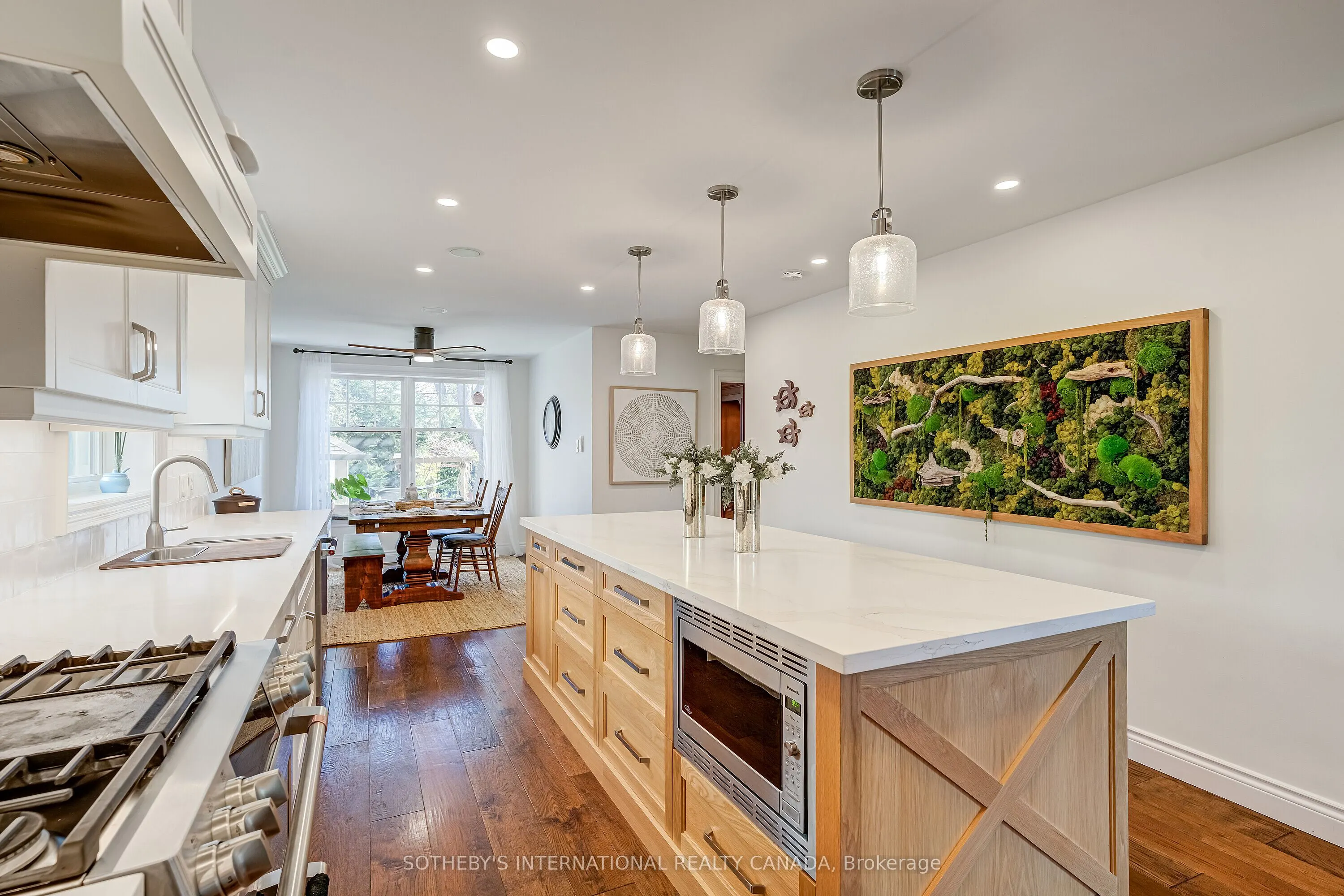 31 Maple Avenue N