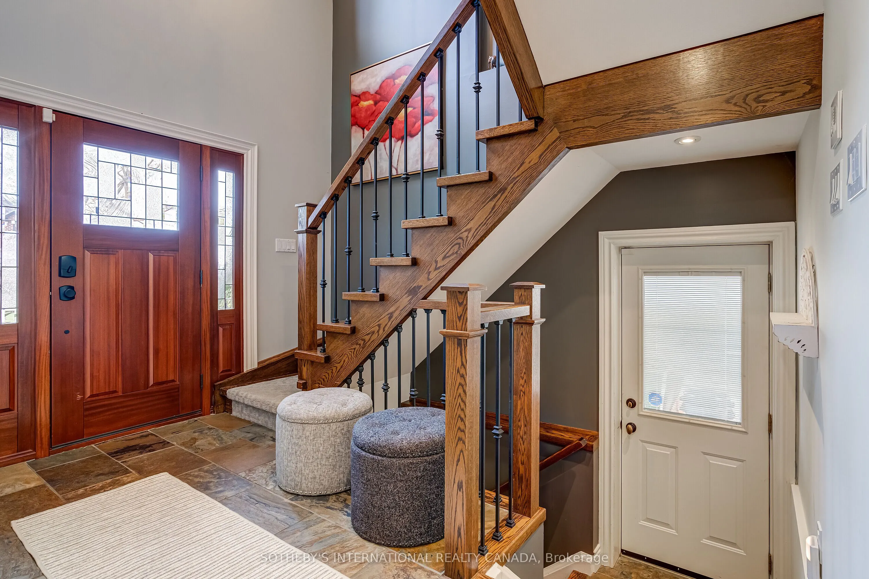 31 Maple Avenue N