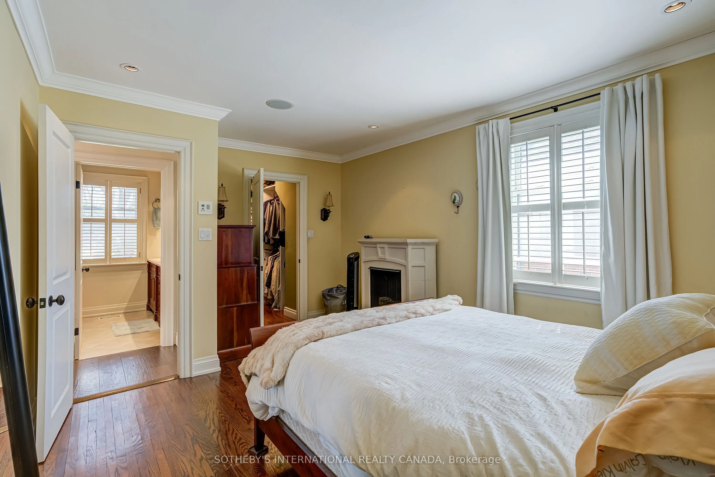 31 Maple Avenue N
