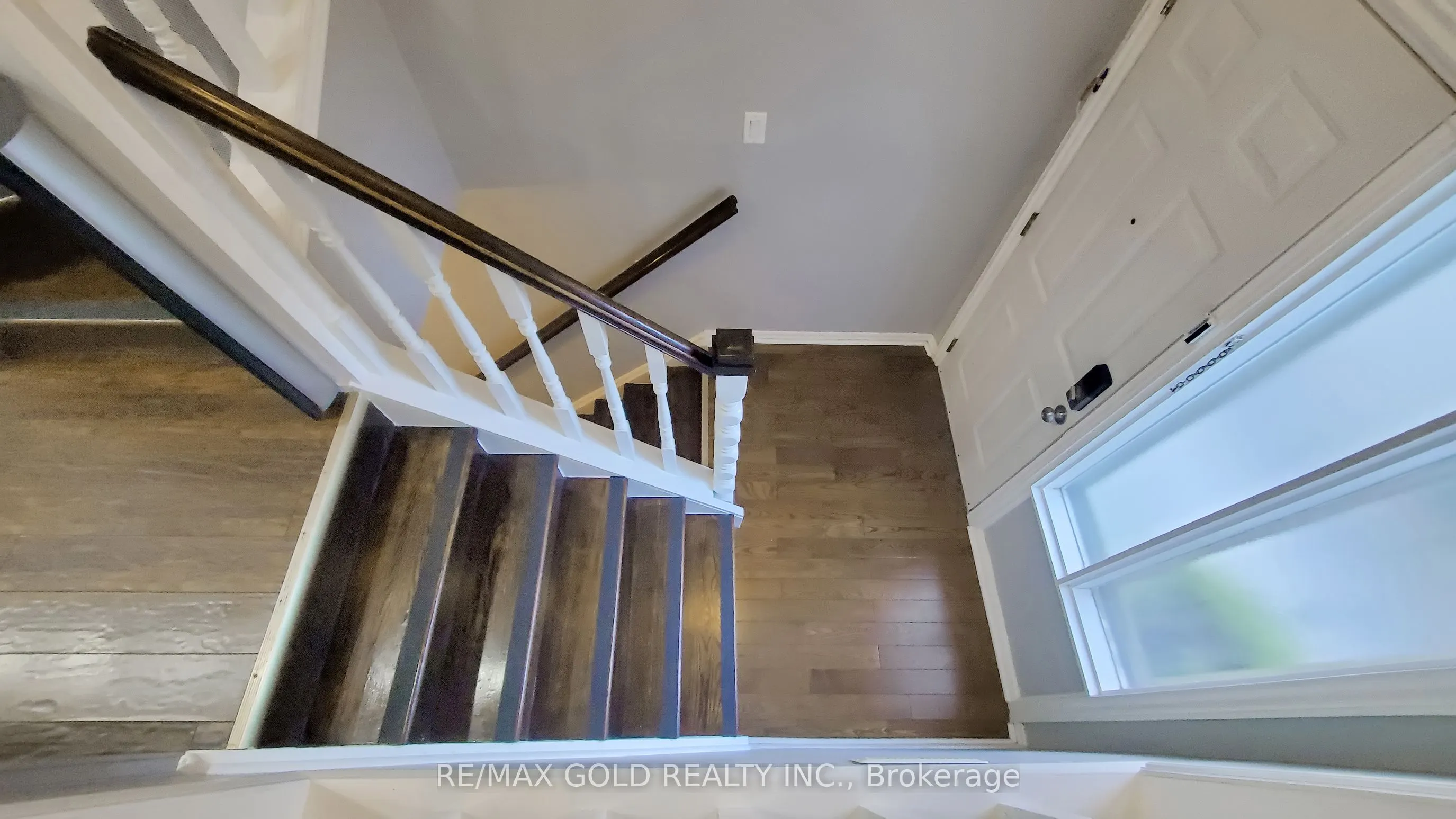 18 Carleton Place #18