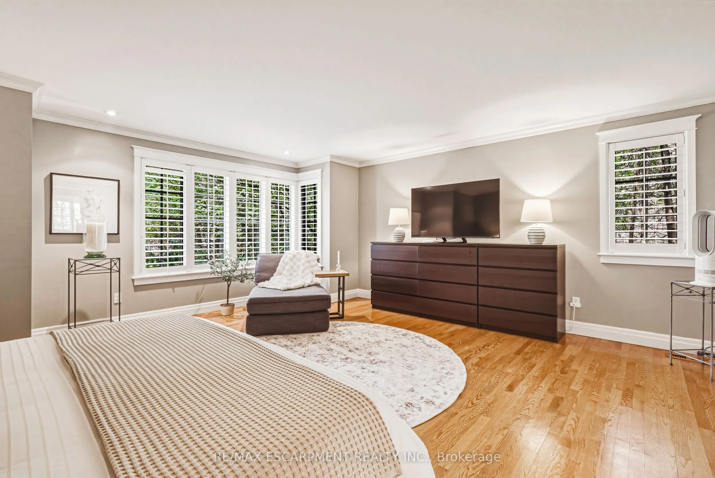 7 Colonial Crescent