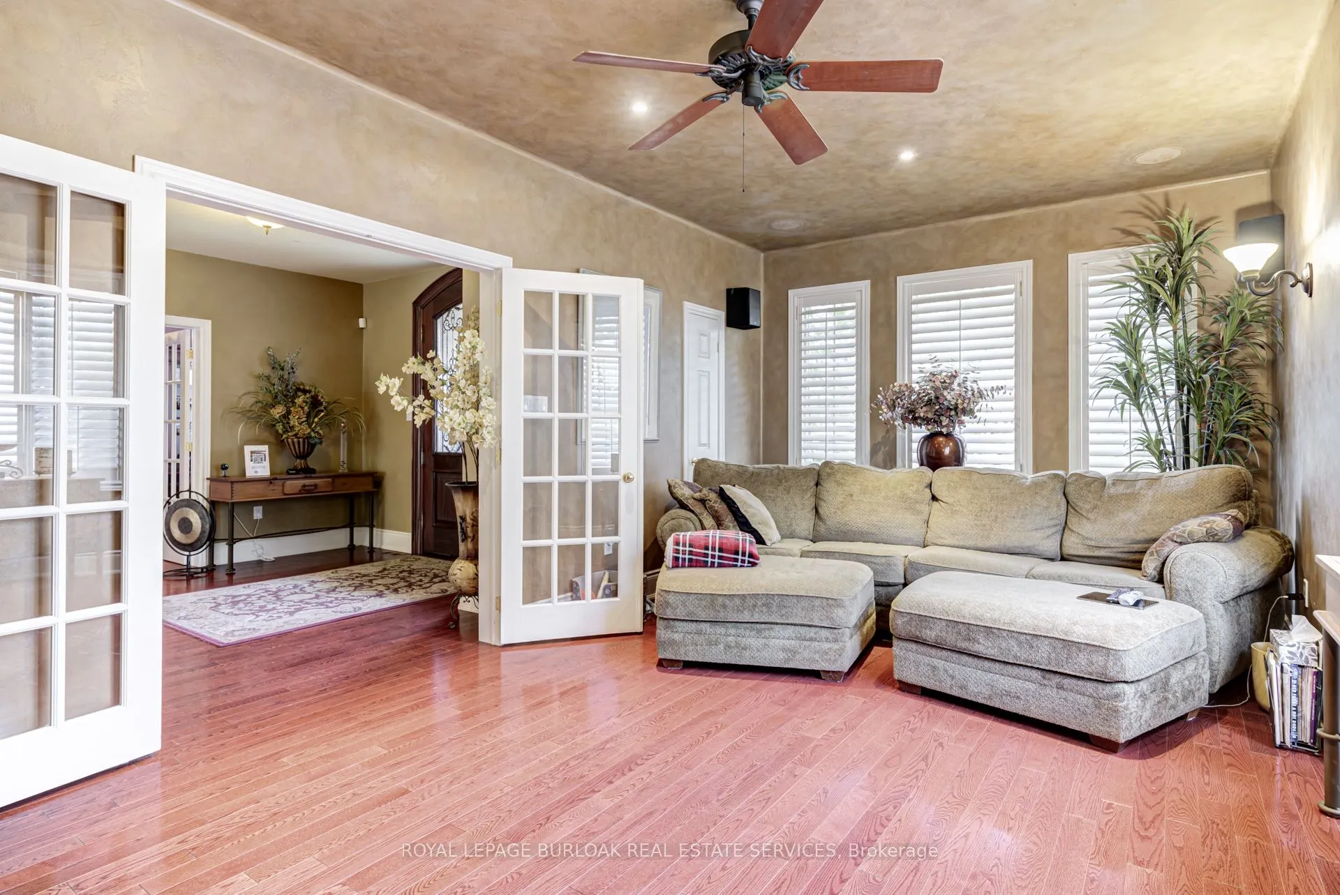 4278 Clubview Drive