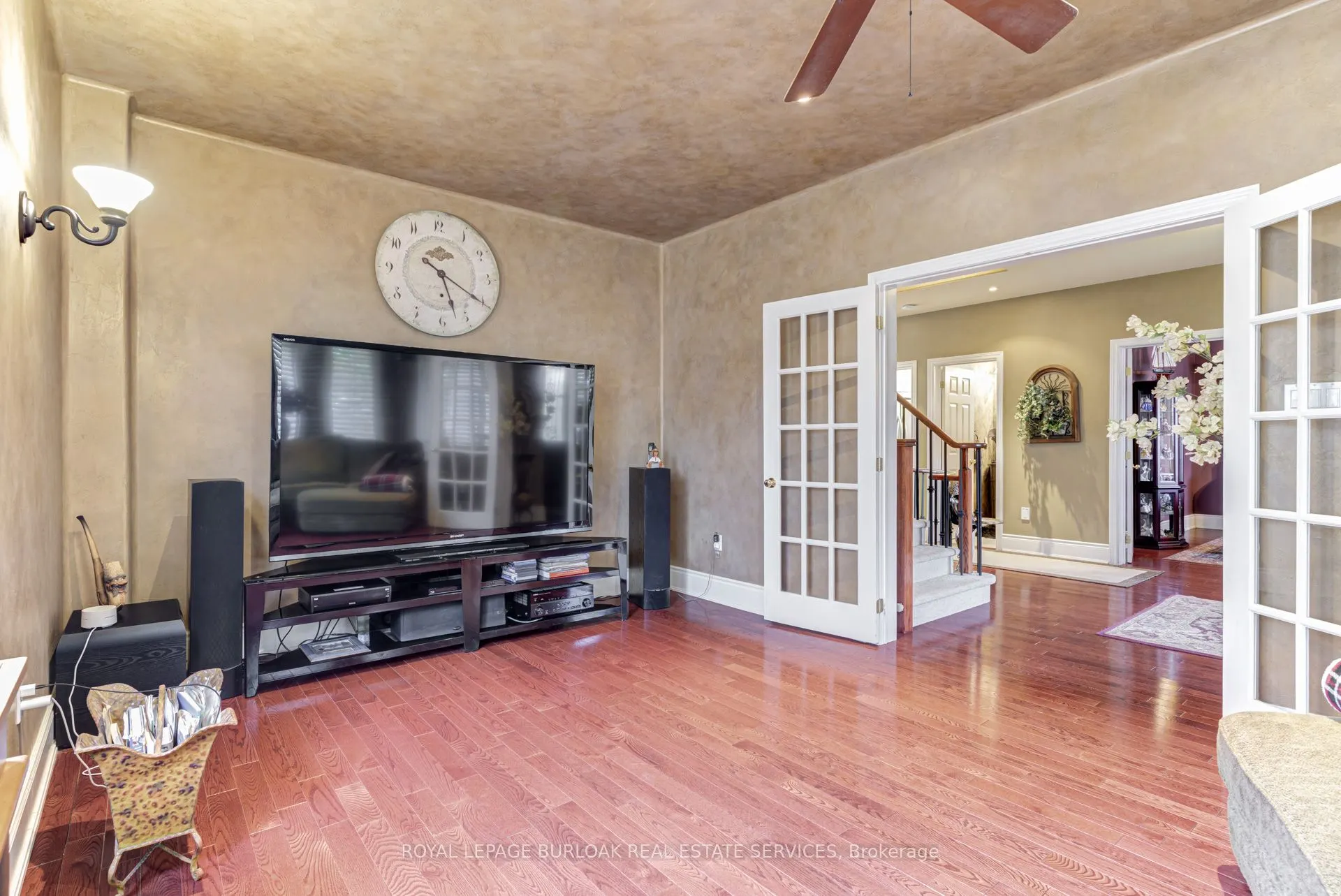 4278 Clubview Drive