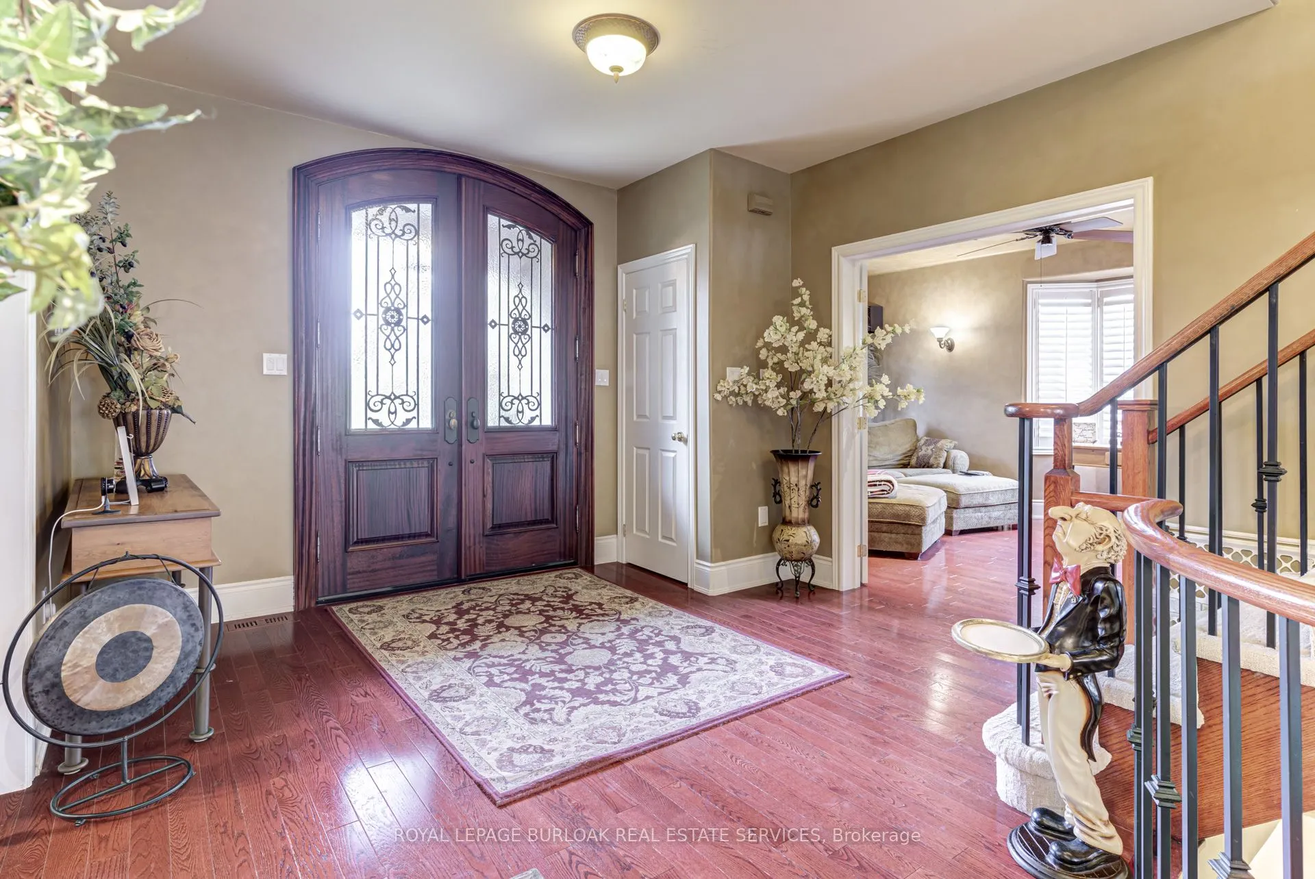 4278 Clubview Drive