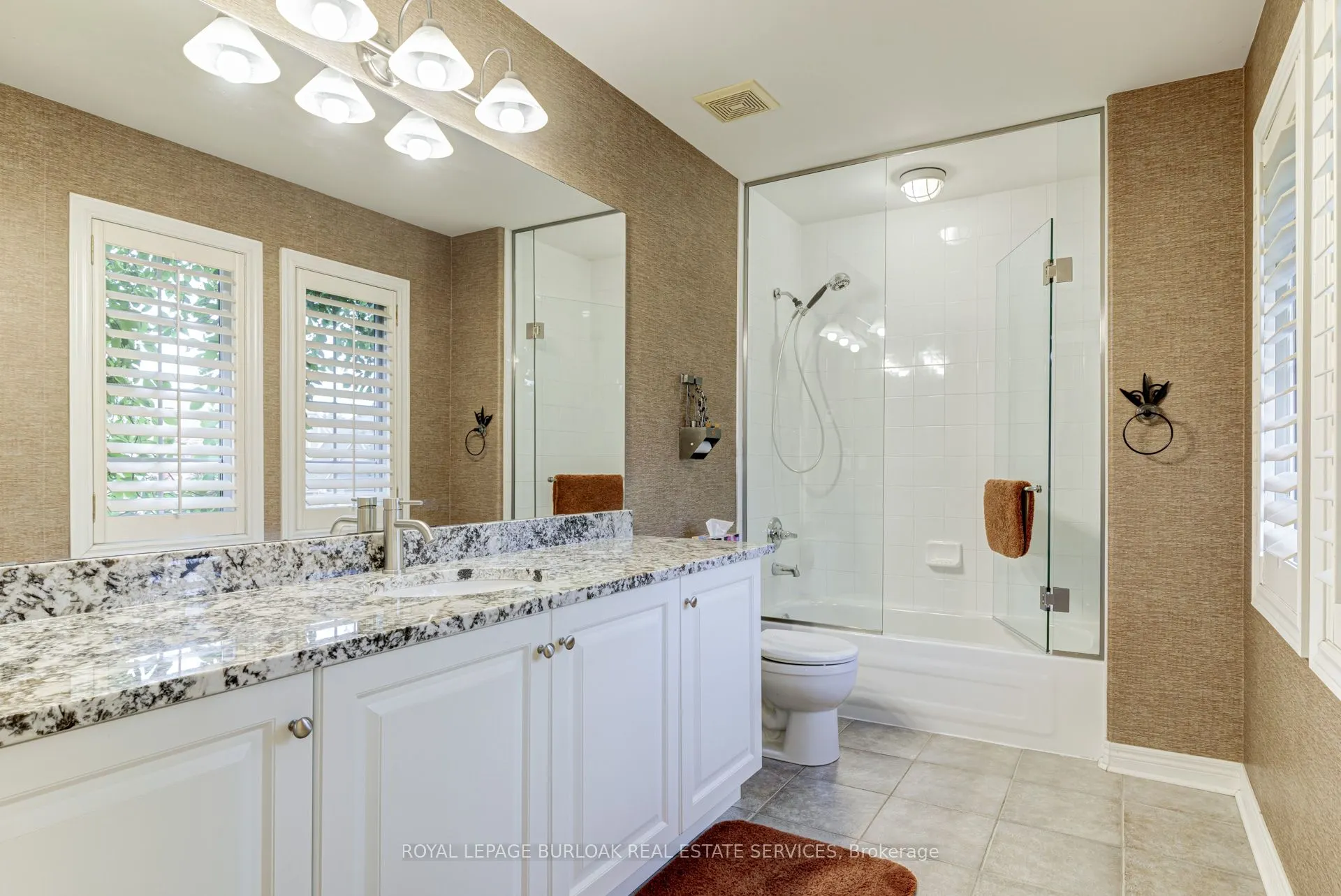 4278 Clubview Drive