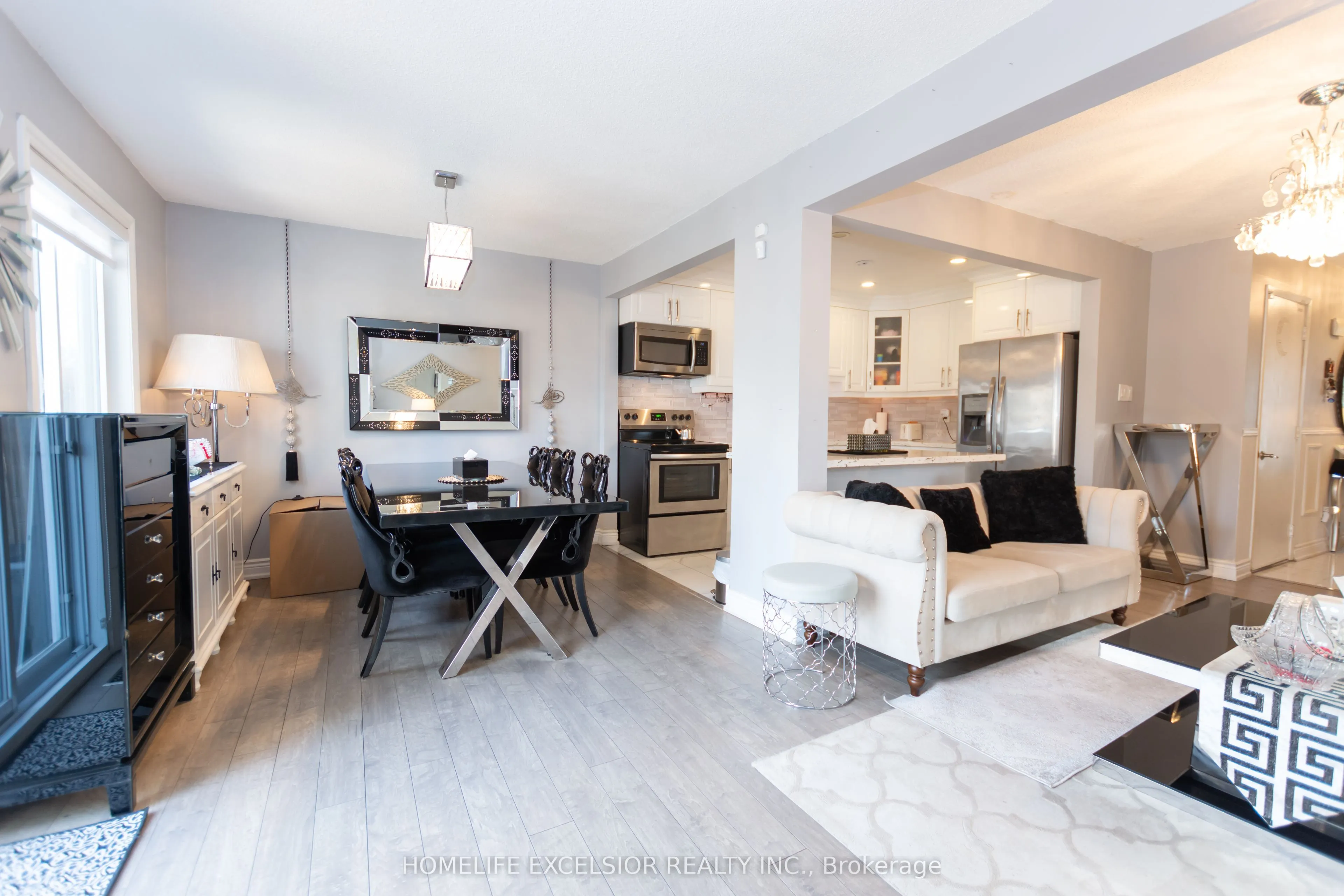 2200 Glenwood School Drive #9