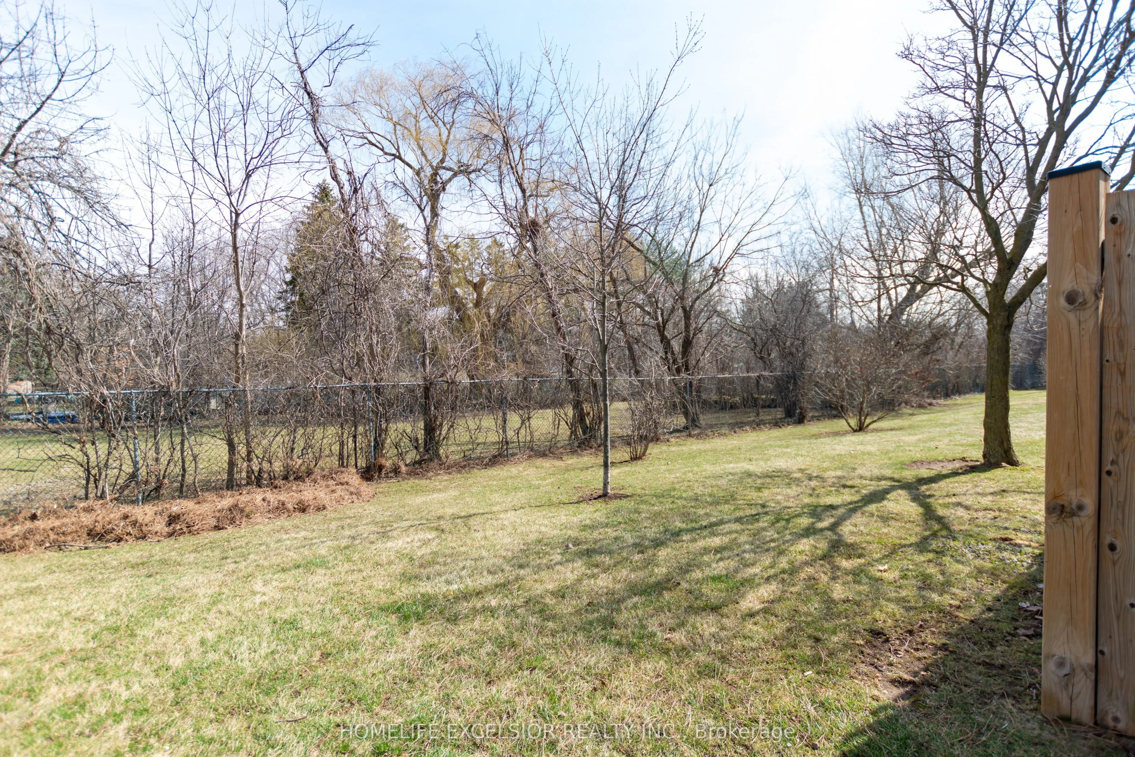 2200 Glenwood School Drive #9