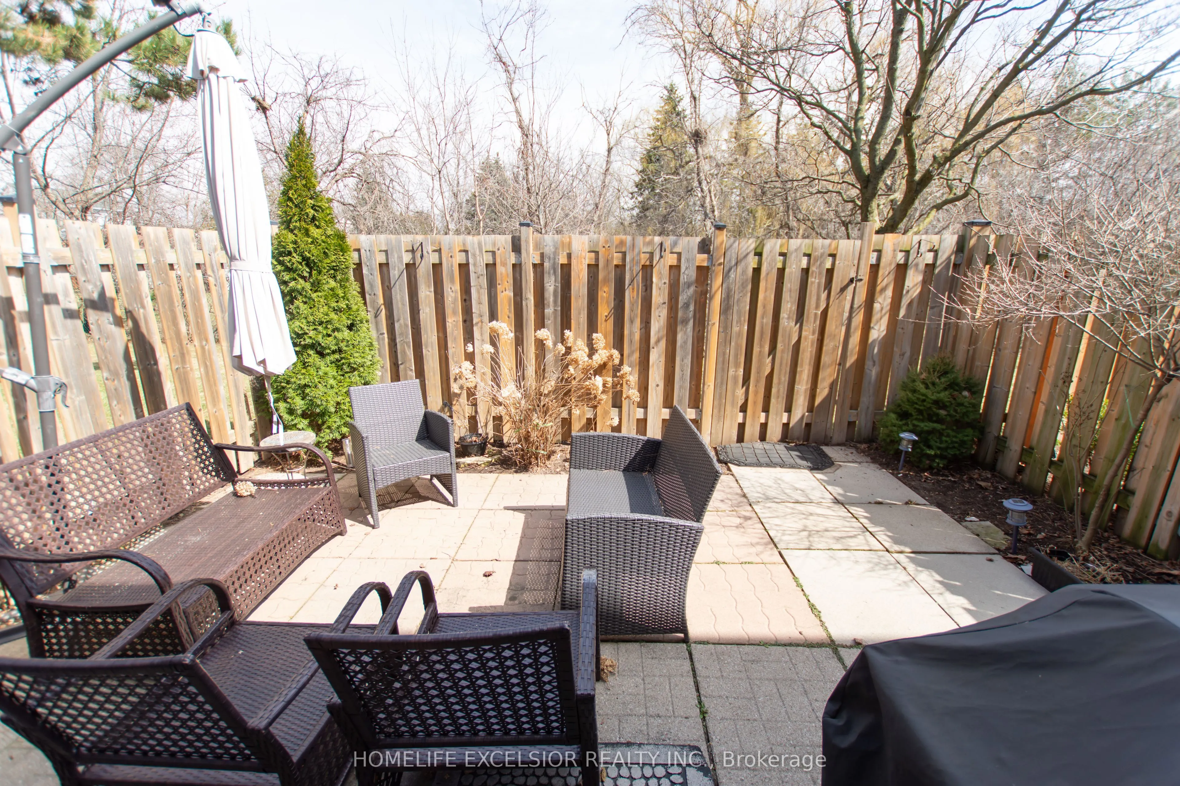 2200 Glenwood School Drive #9