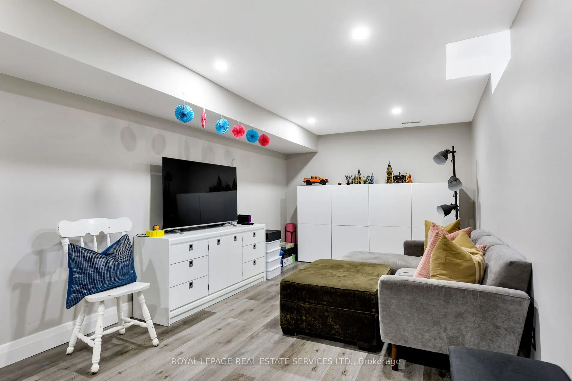 2006 Glenada Crescent #7