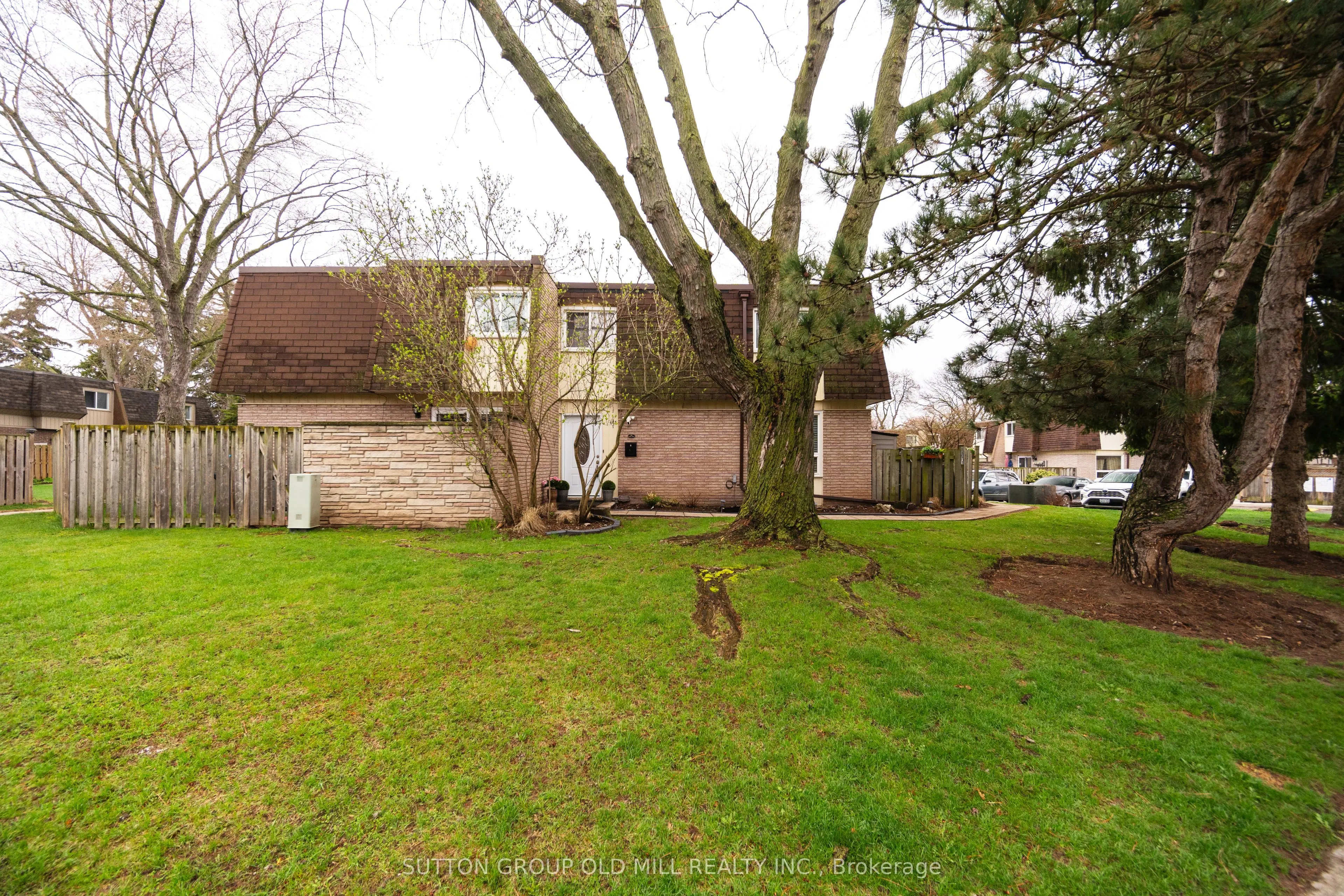 685 Francis Road #1