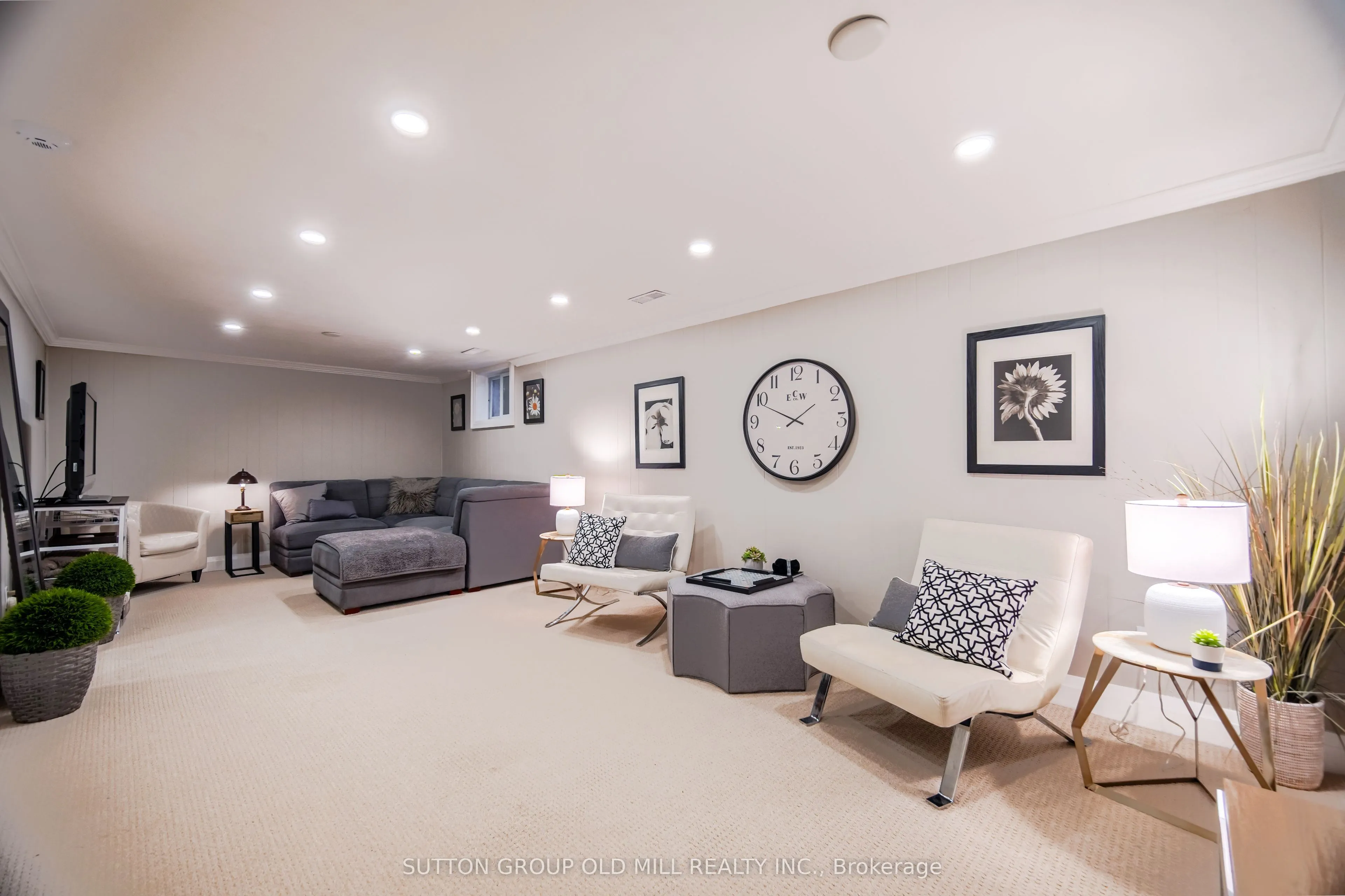 685 Francis Road #1