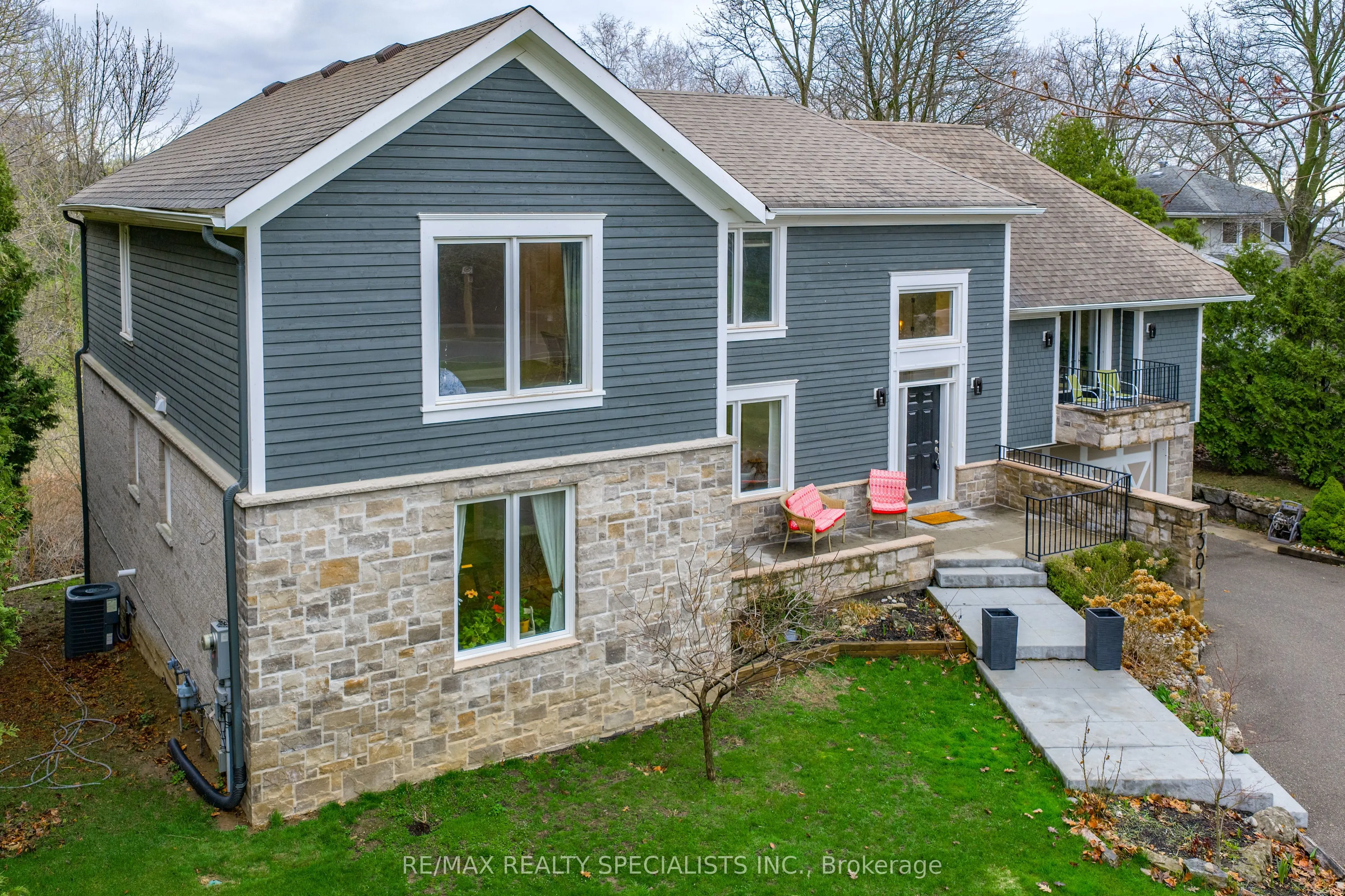 1301 Gatehouse Drive