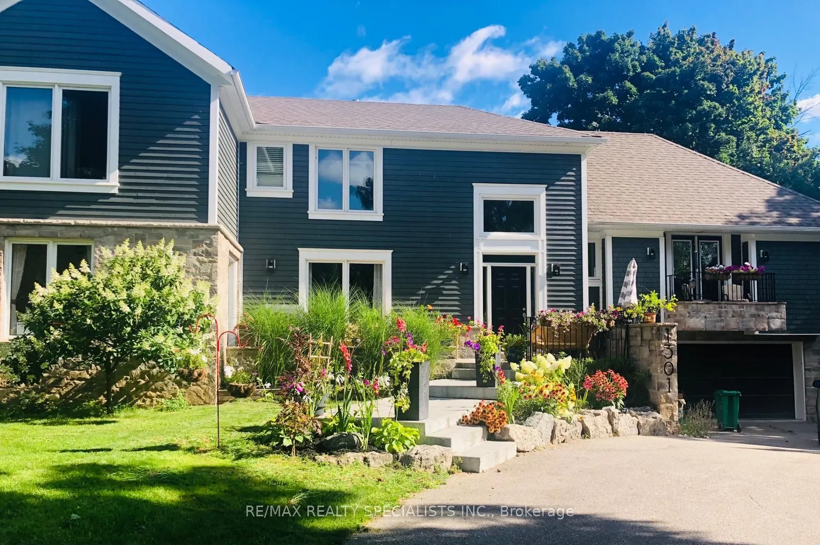 1301 Gatehouse Drive