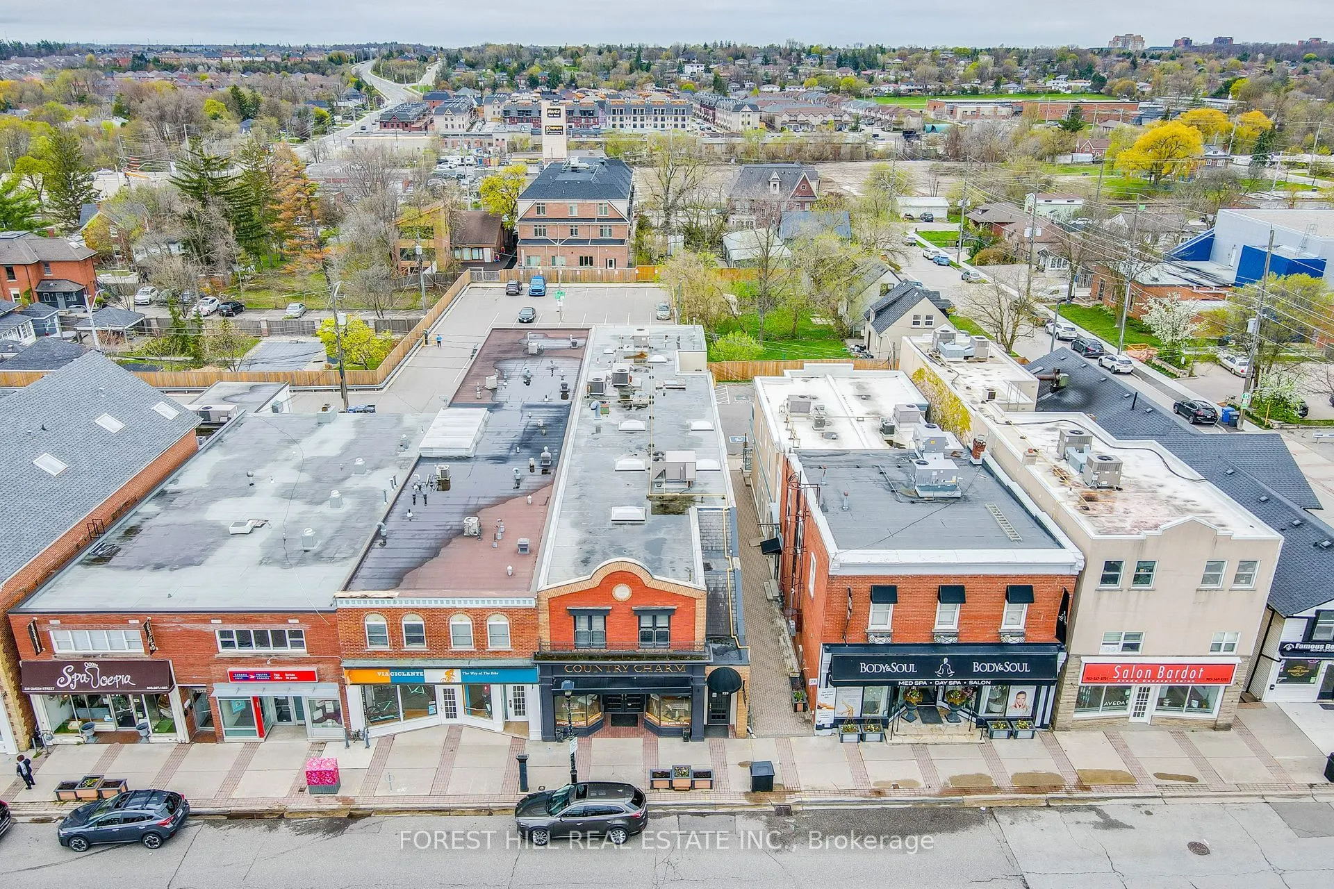 201 Queen Street S