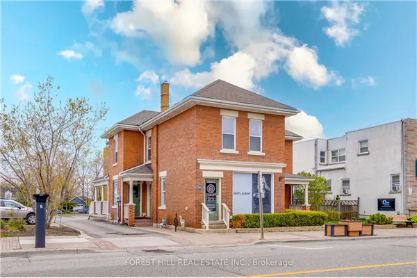 201 Queen Street S