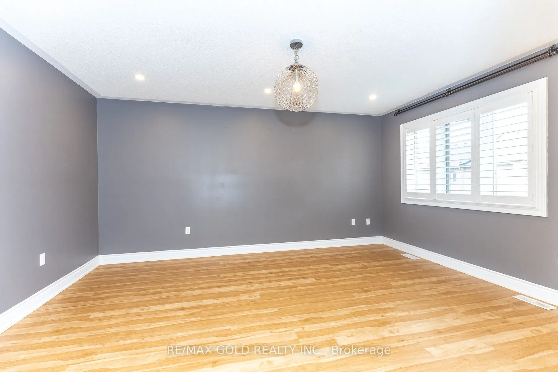 943 Transom Crescent