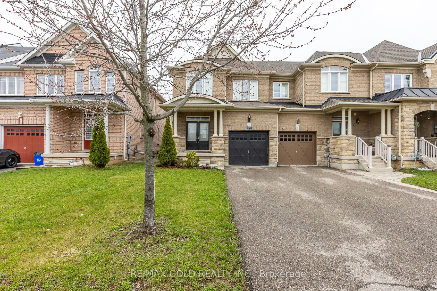 943 Transom Crescent