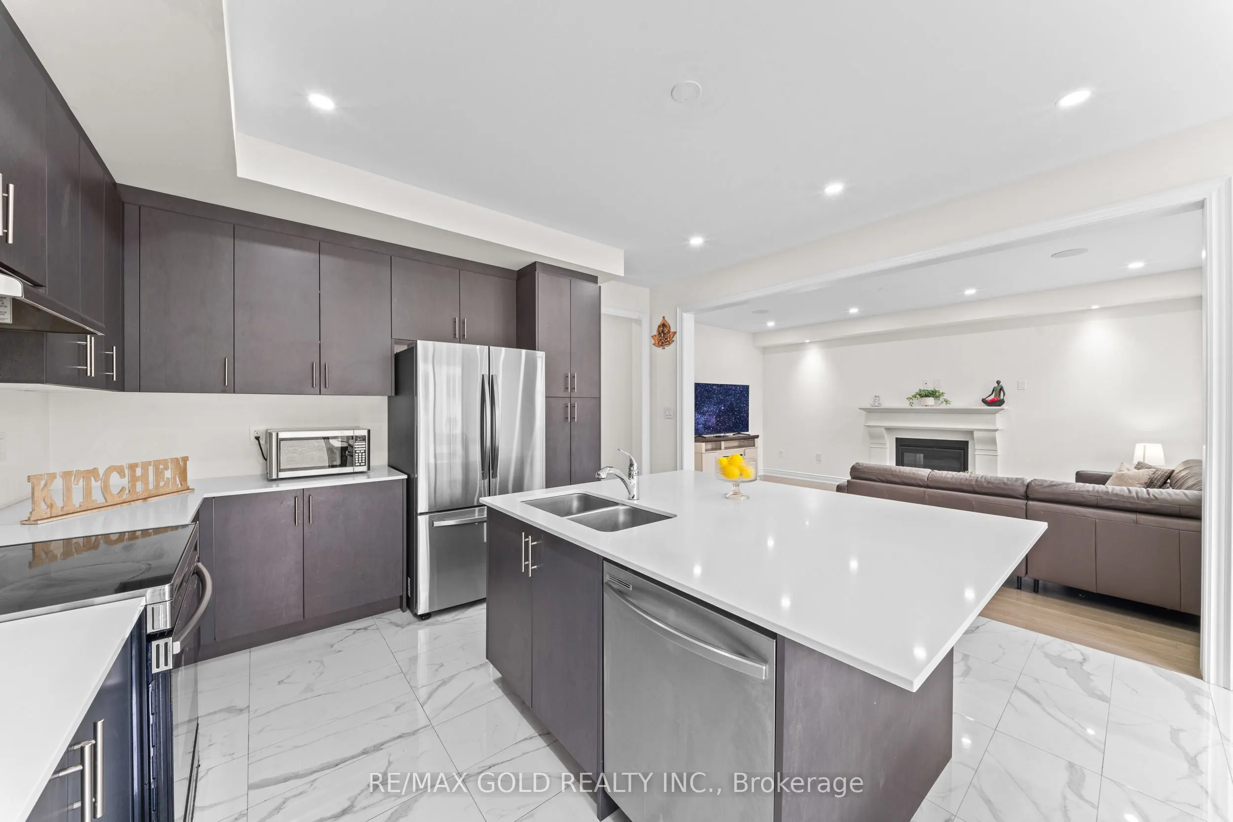 105 Walker Road W