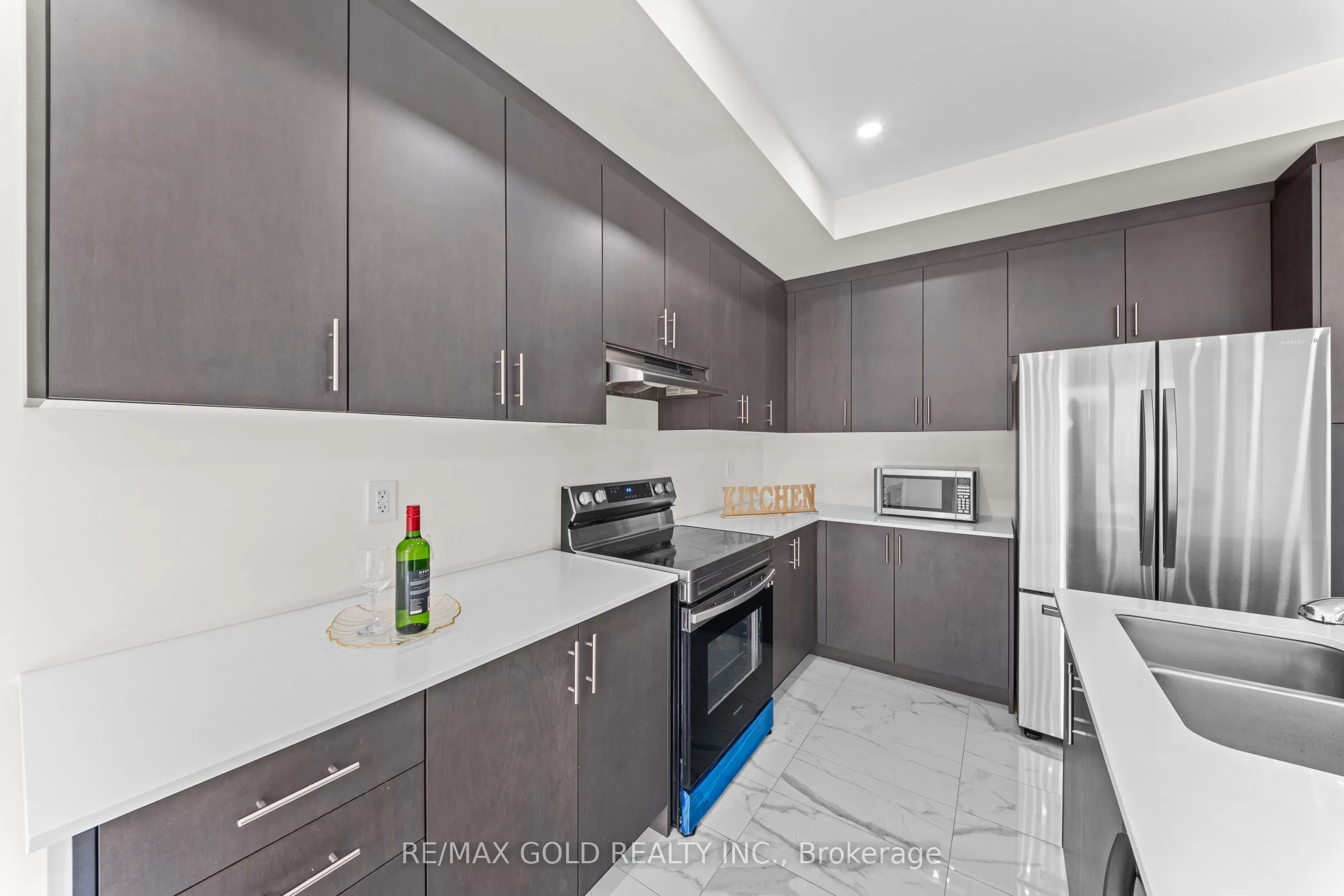 105 Walker Road W