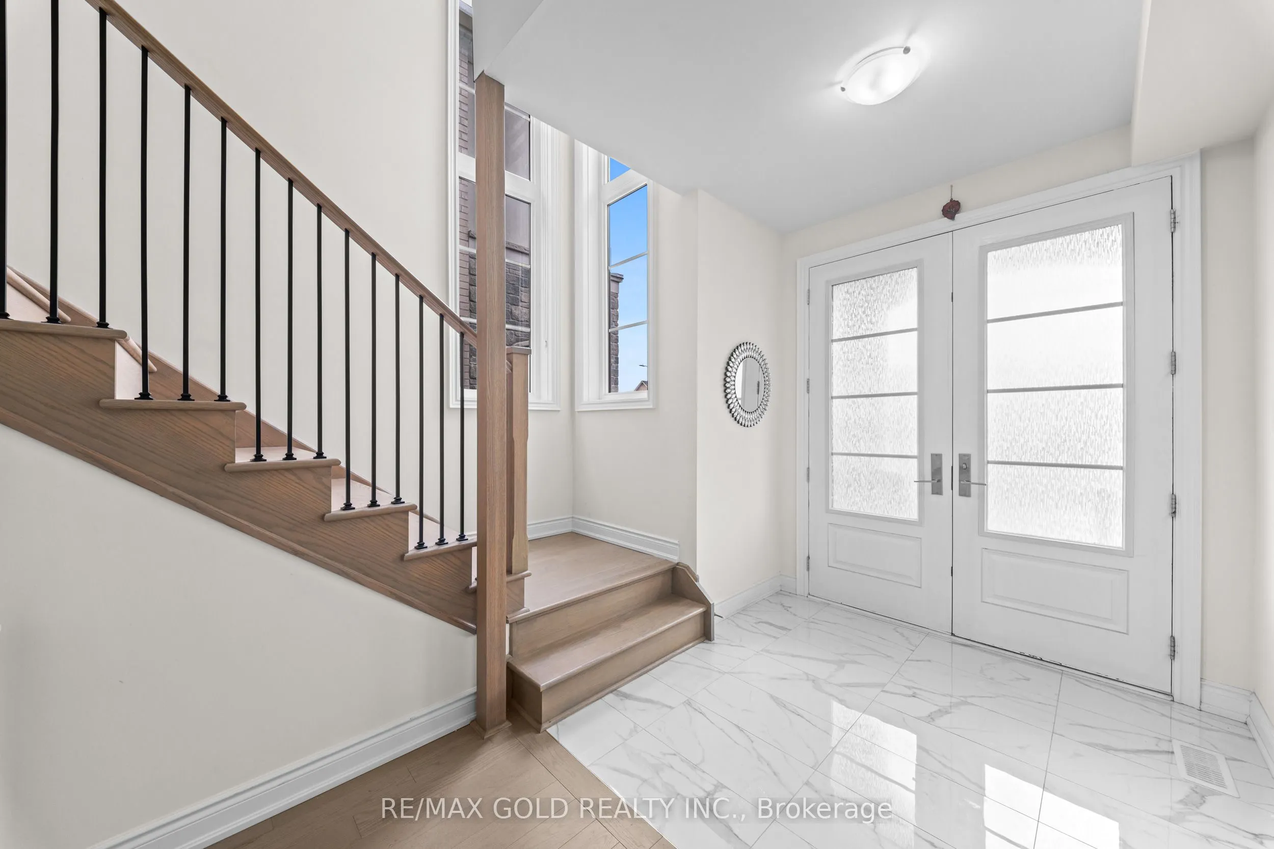 105 Walker Road W
