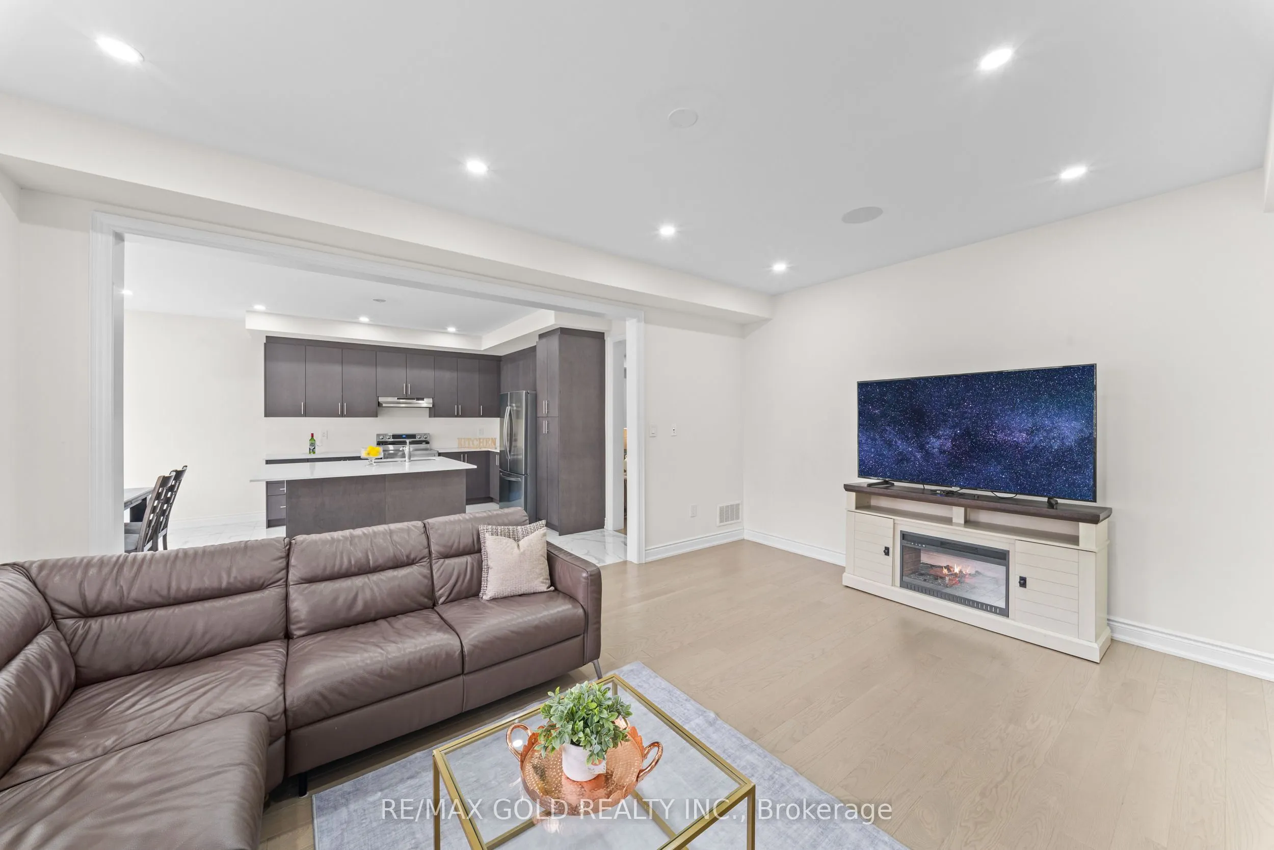 105 Walker Road W