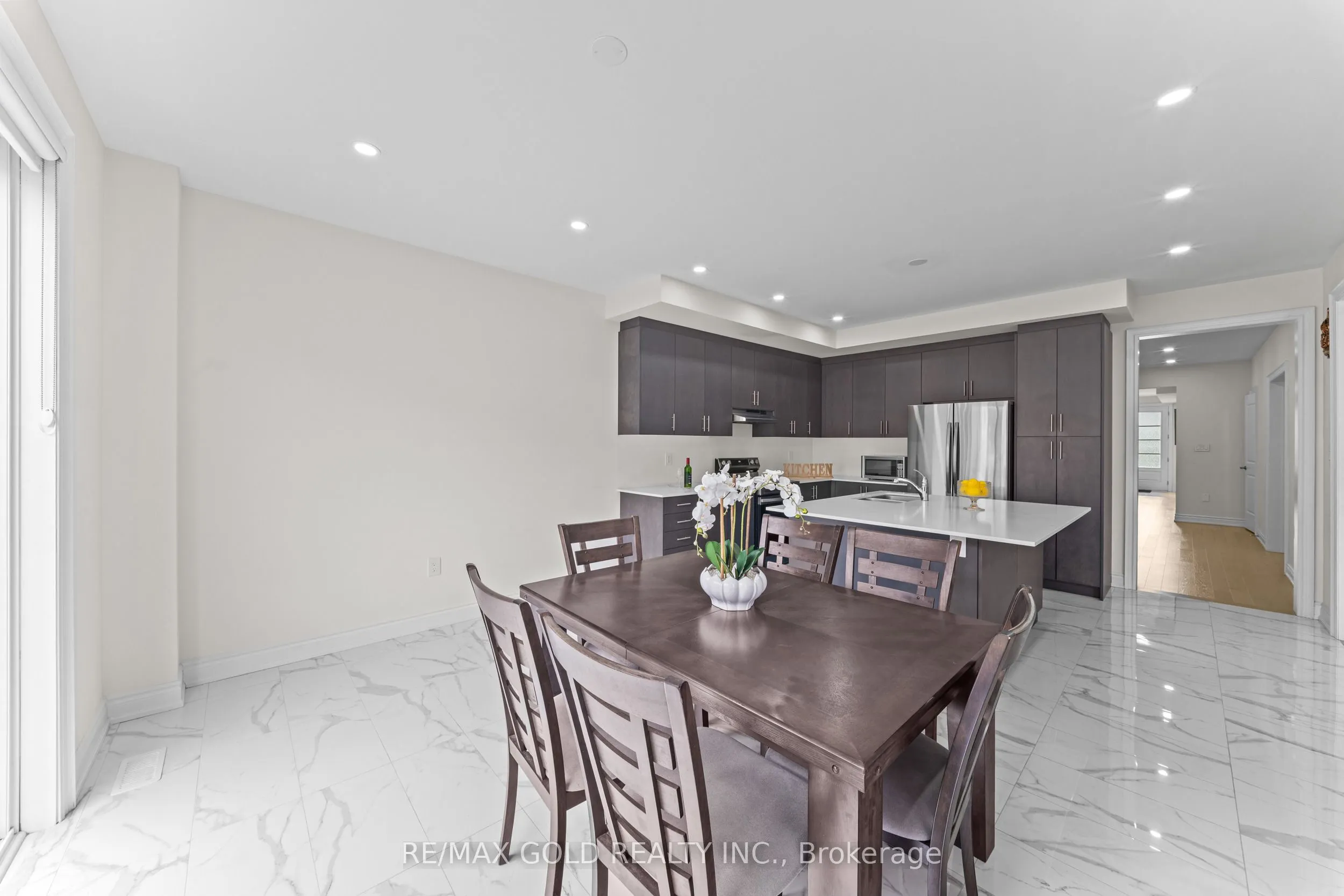 105 Walker Road W