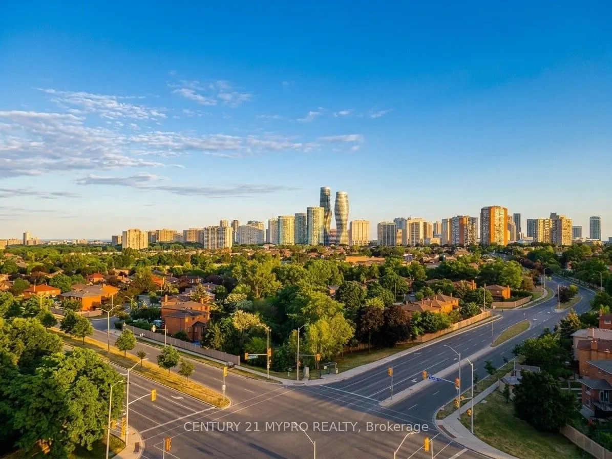 355 Rathburn Road E #1001