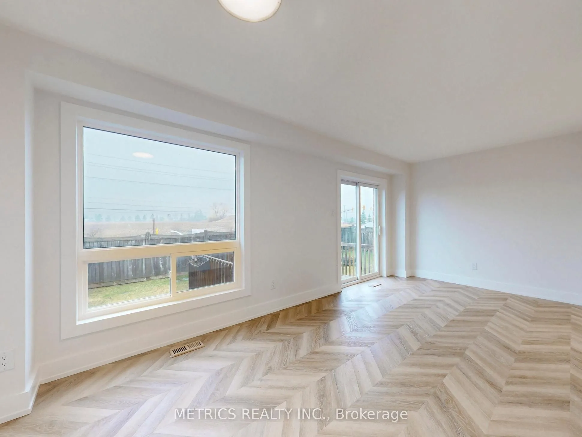 18 Alderbrook Place