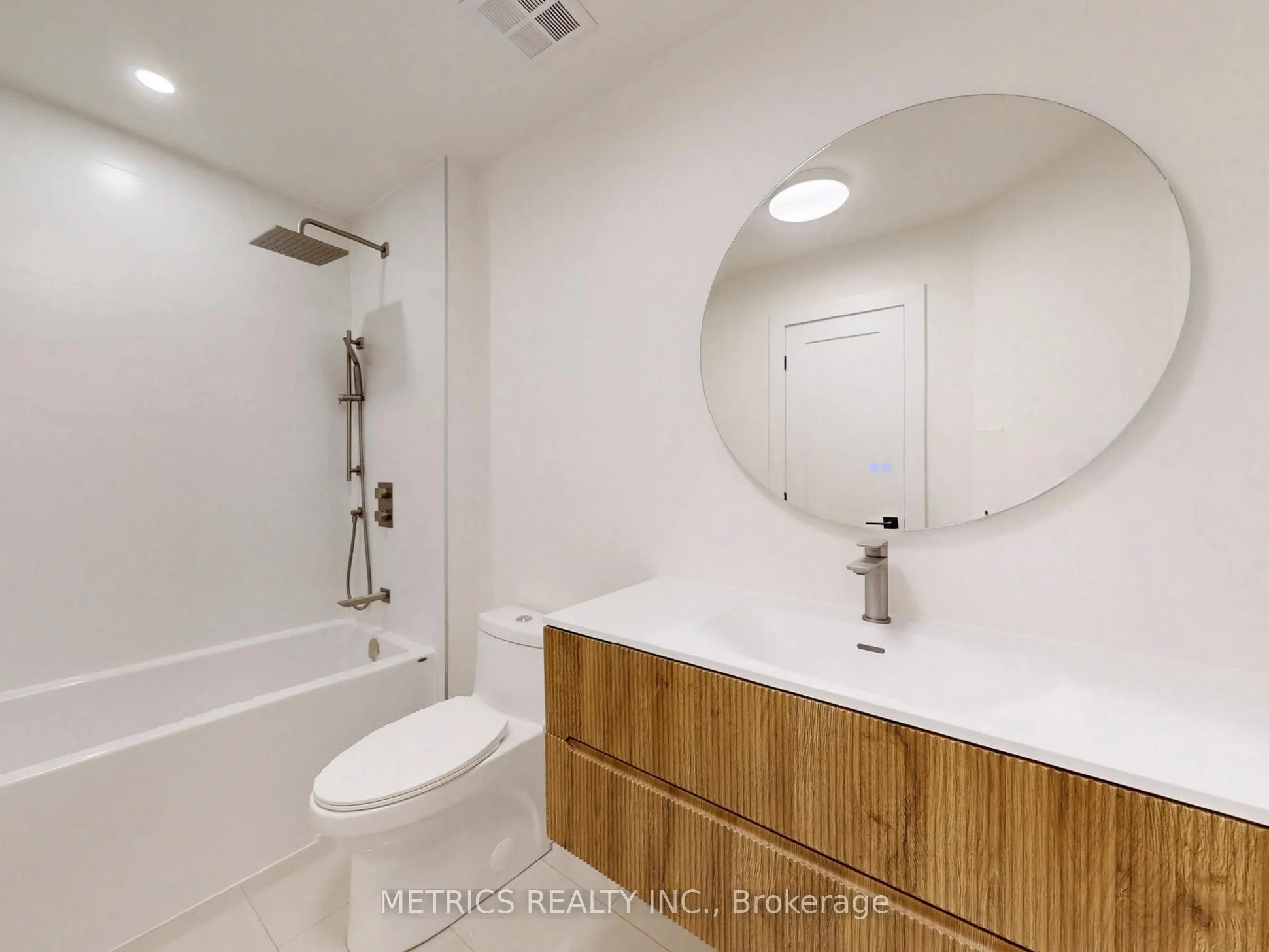 18 Alderbrook Place
