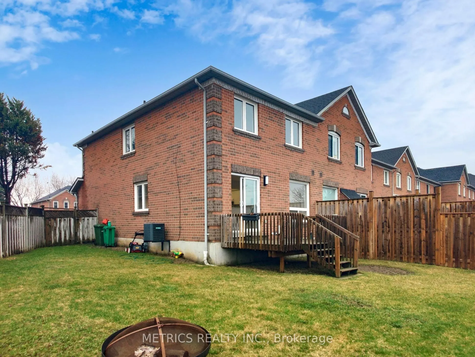 18 Alderbrook Place