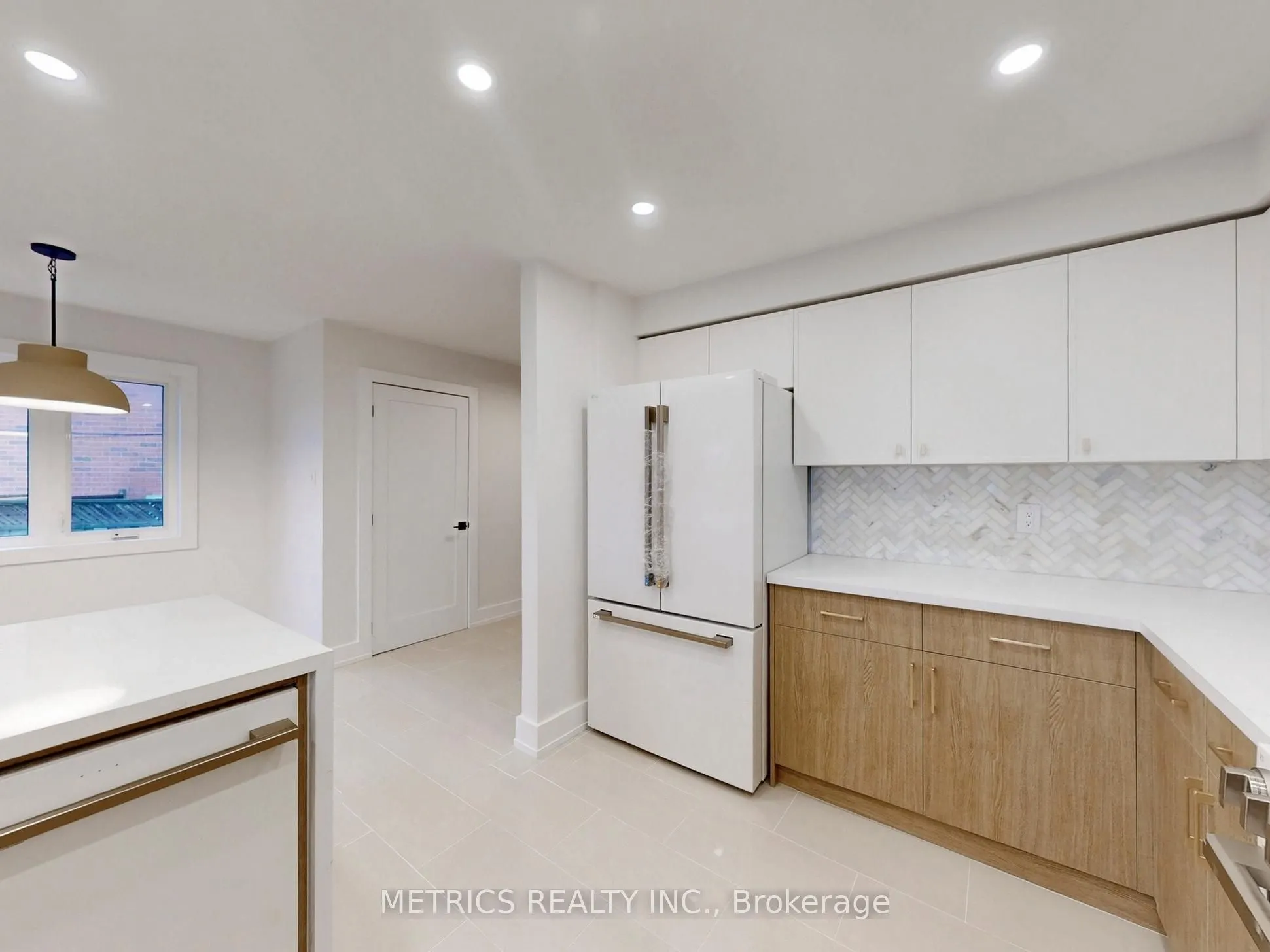 18 Alderbrook Place