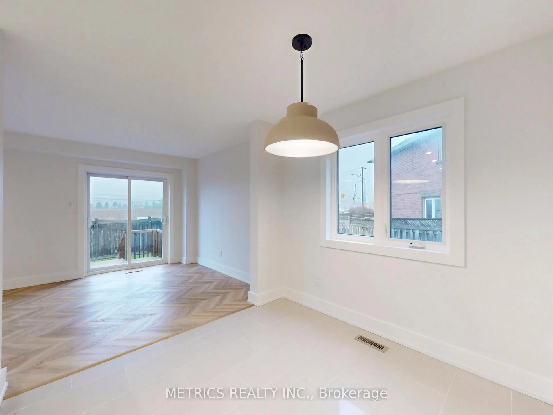 18 Alderbrook Place