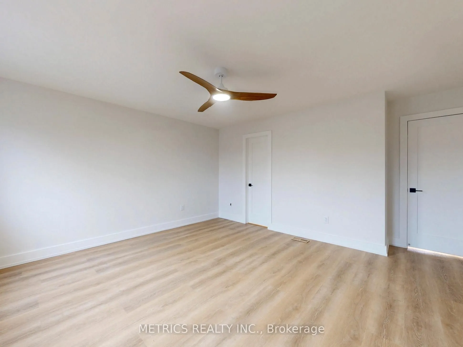 18 Alderbrook Place