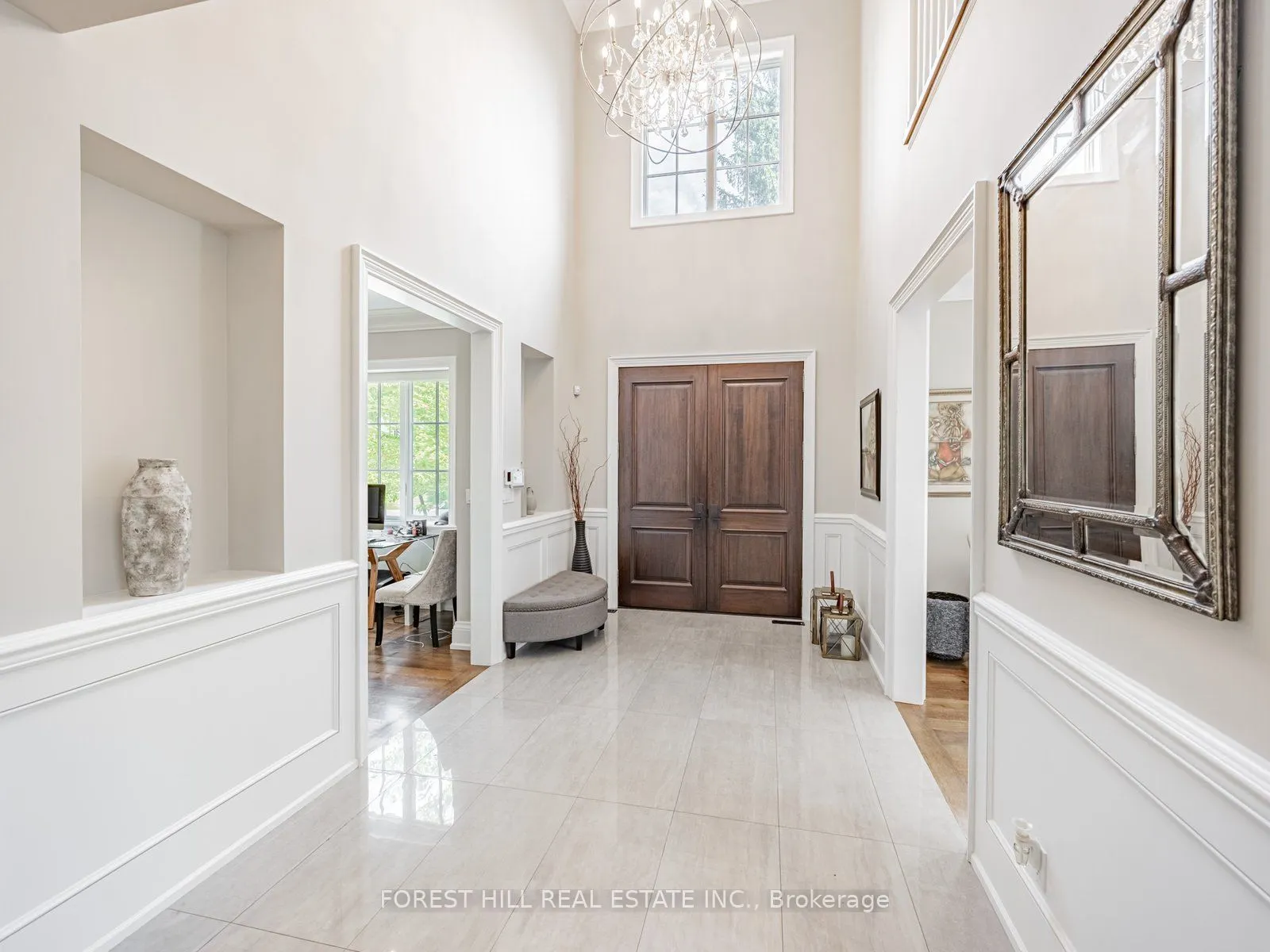 302 Pinehurst Drive W