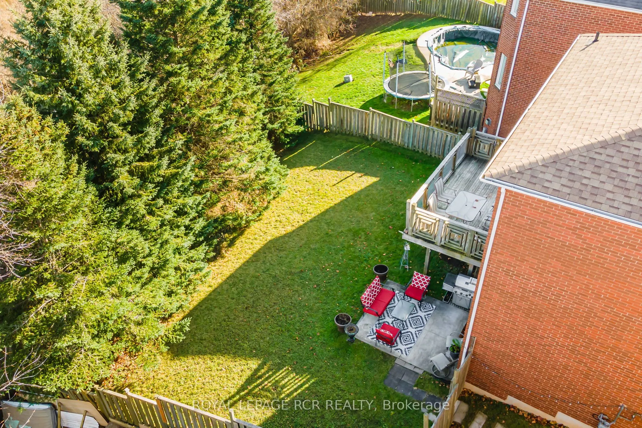 234 Howard Crescent