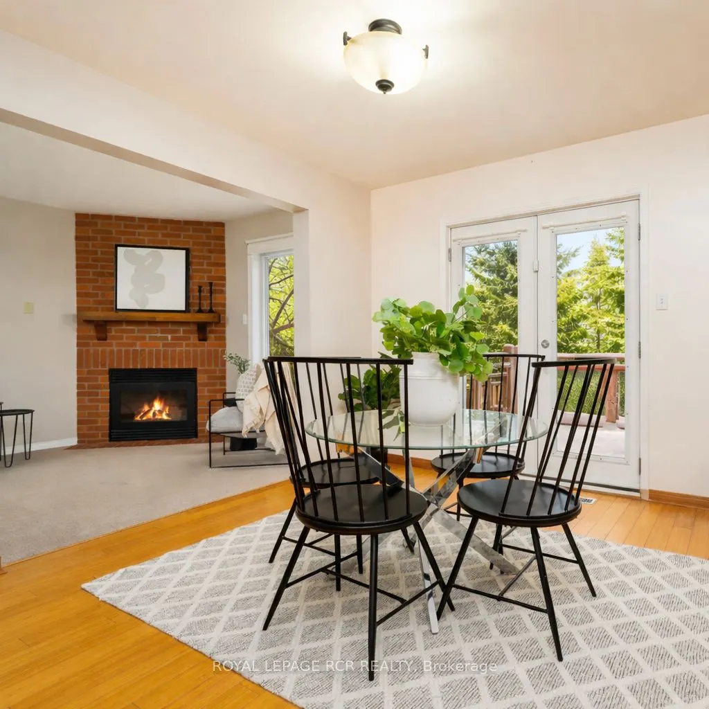 234 Howard Crescent