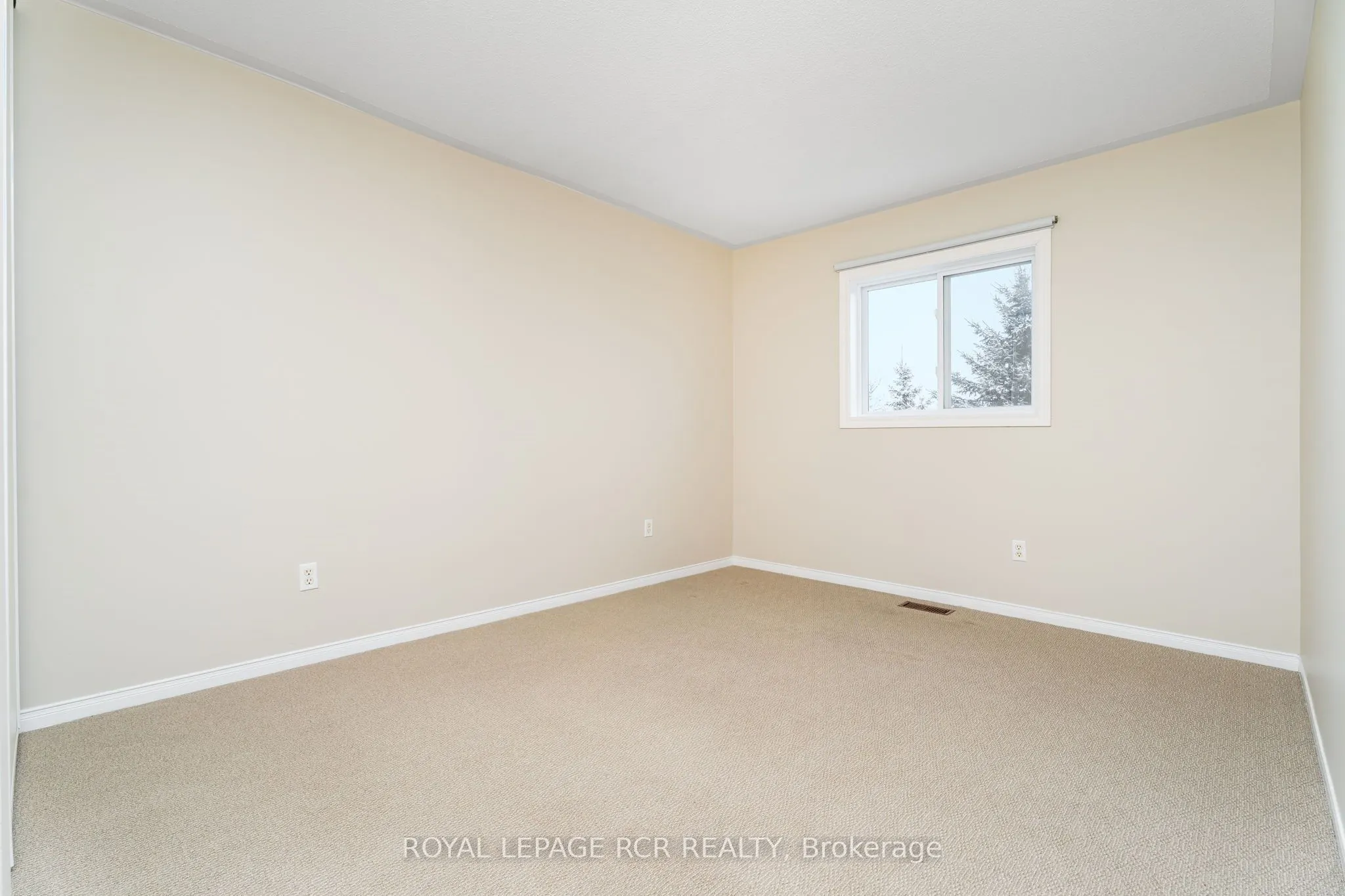 234 Howard Crescent
