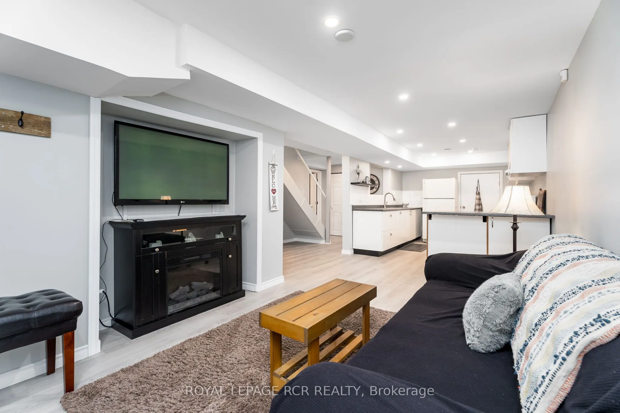 234 Howard Crescent