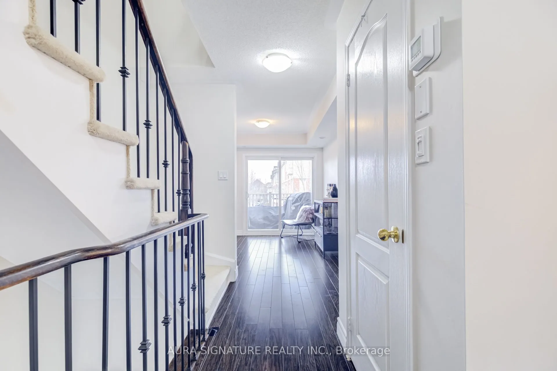 3335 Thomas Street E #6