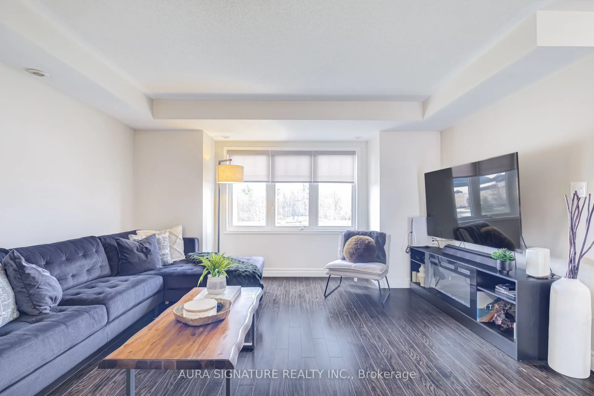 3335 Thomas Street E #6