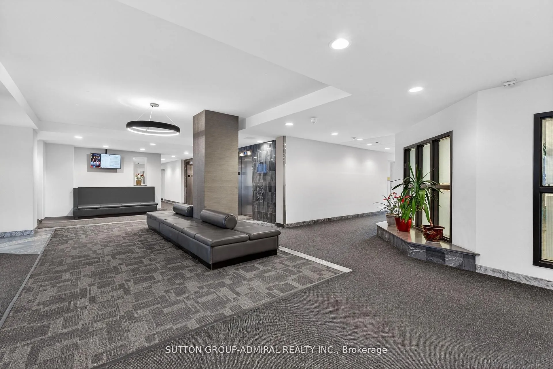 350 Webb Drive #308