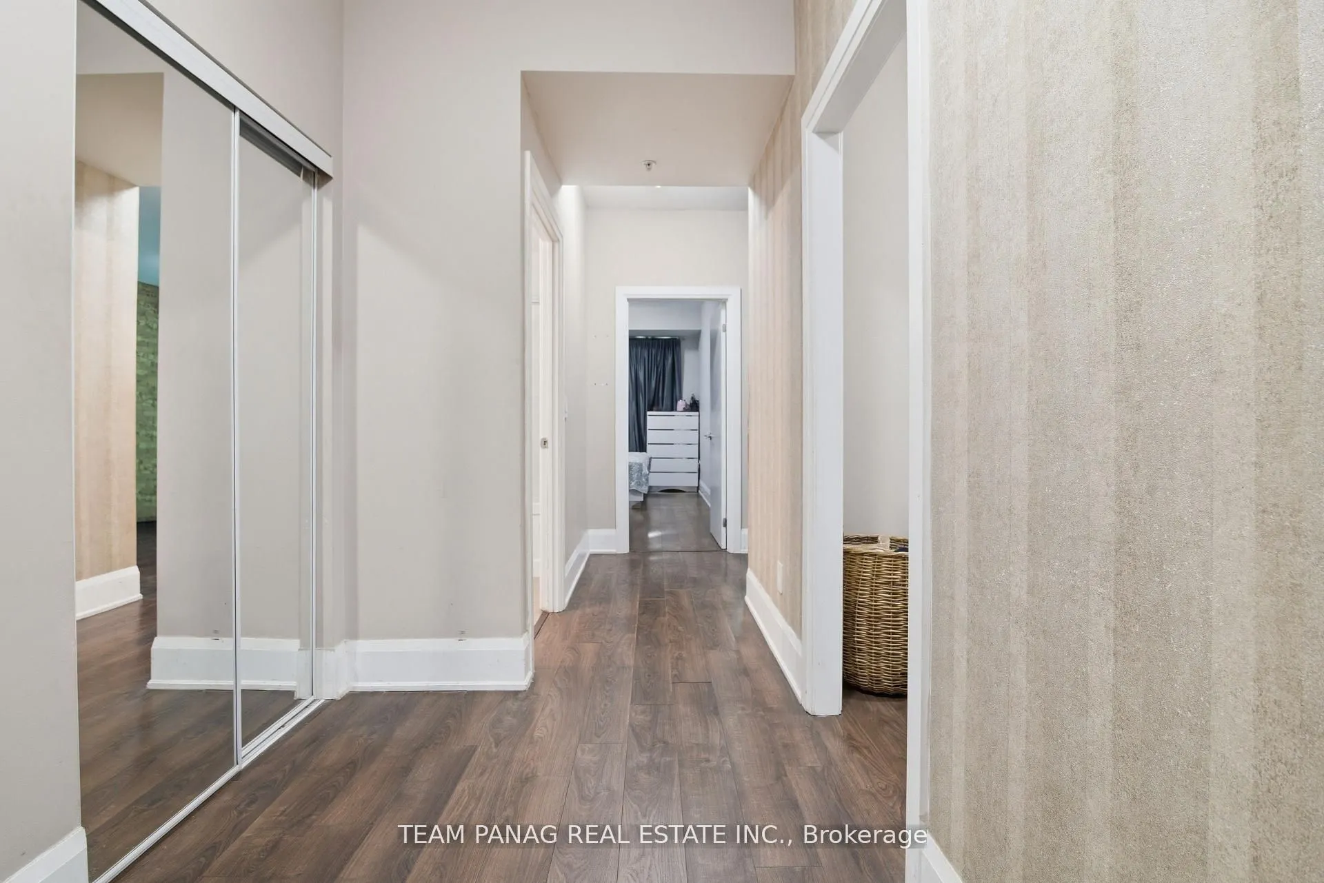 45 Yorkland Boulevard #209