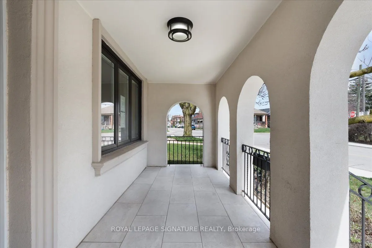 90A Bicknell Avenue