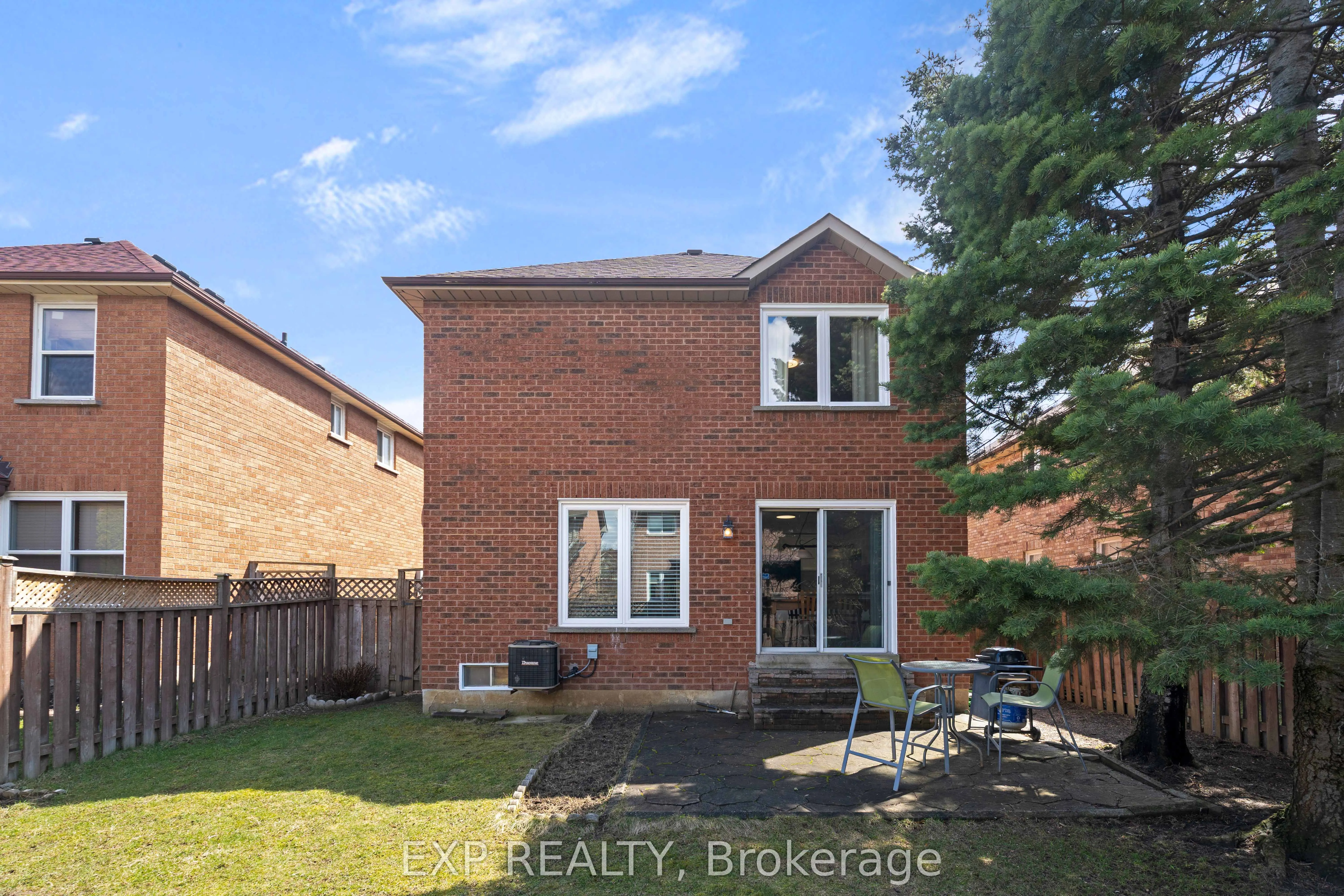1471 Pickwick Drive