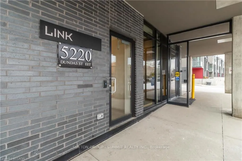 5220 Dundas Street #D422