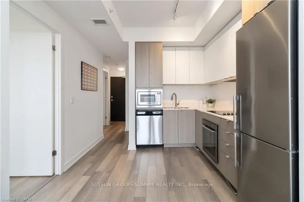 5220 Dundas Street #D422