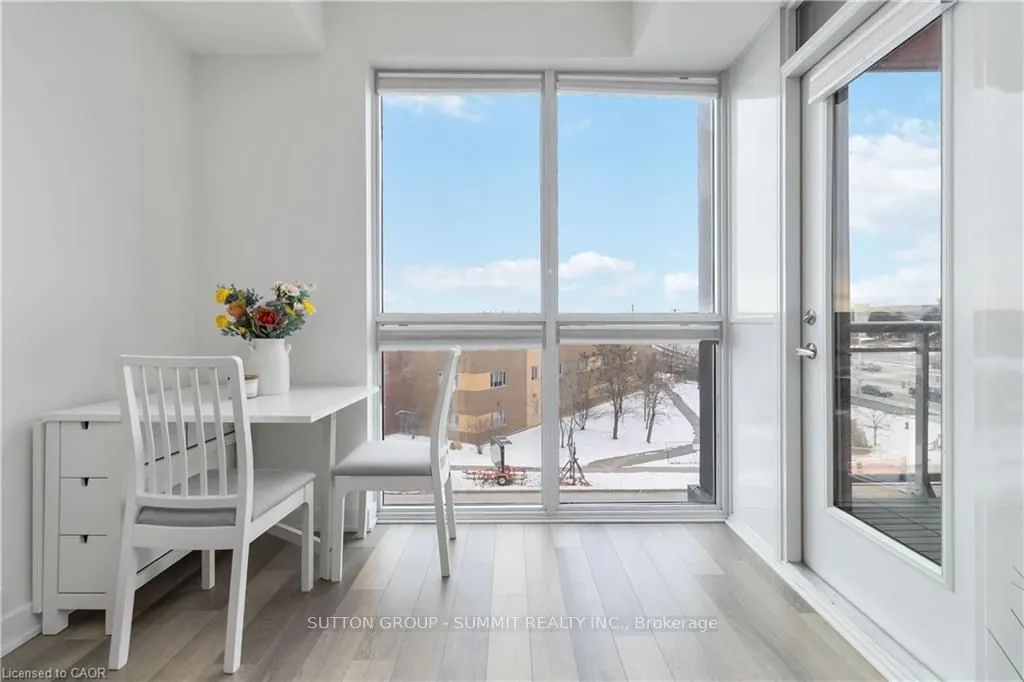 5220 Dundas Street #D422