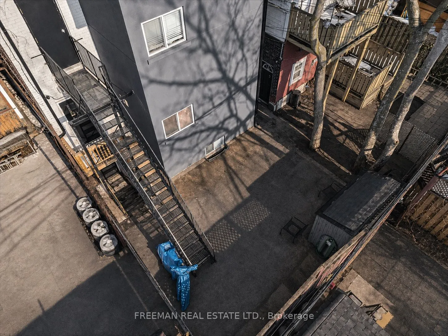 15 Thorburn Avenue #B03